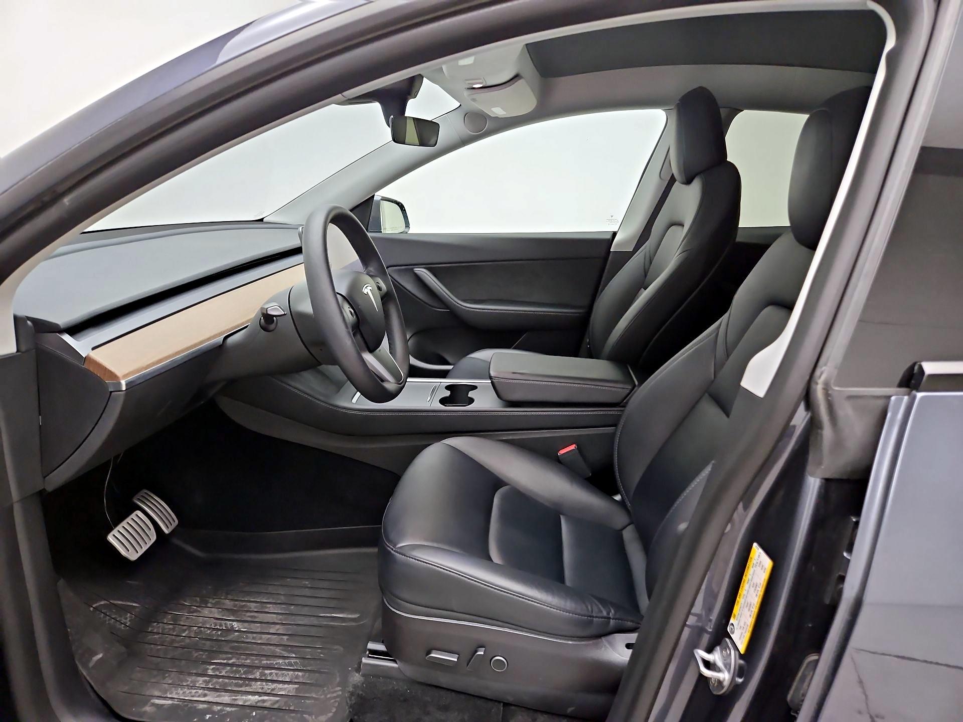 Thumbnail: 2022 Tesla Model Y - 11