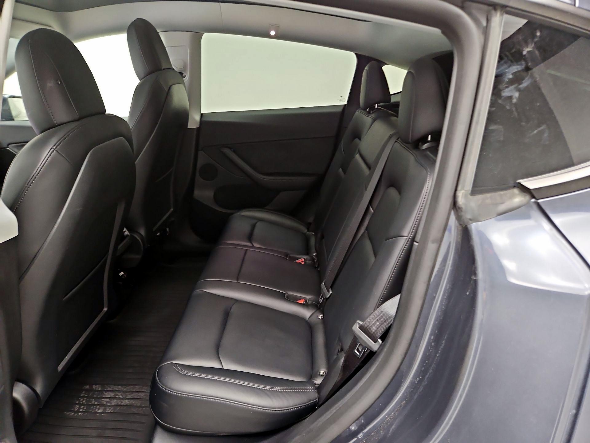 Thumbnail: 2022 Tesla Model Y - 19