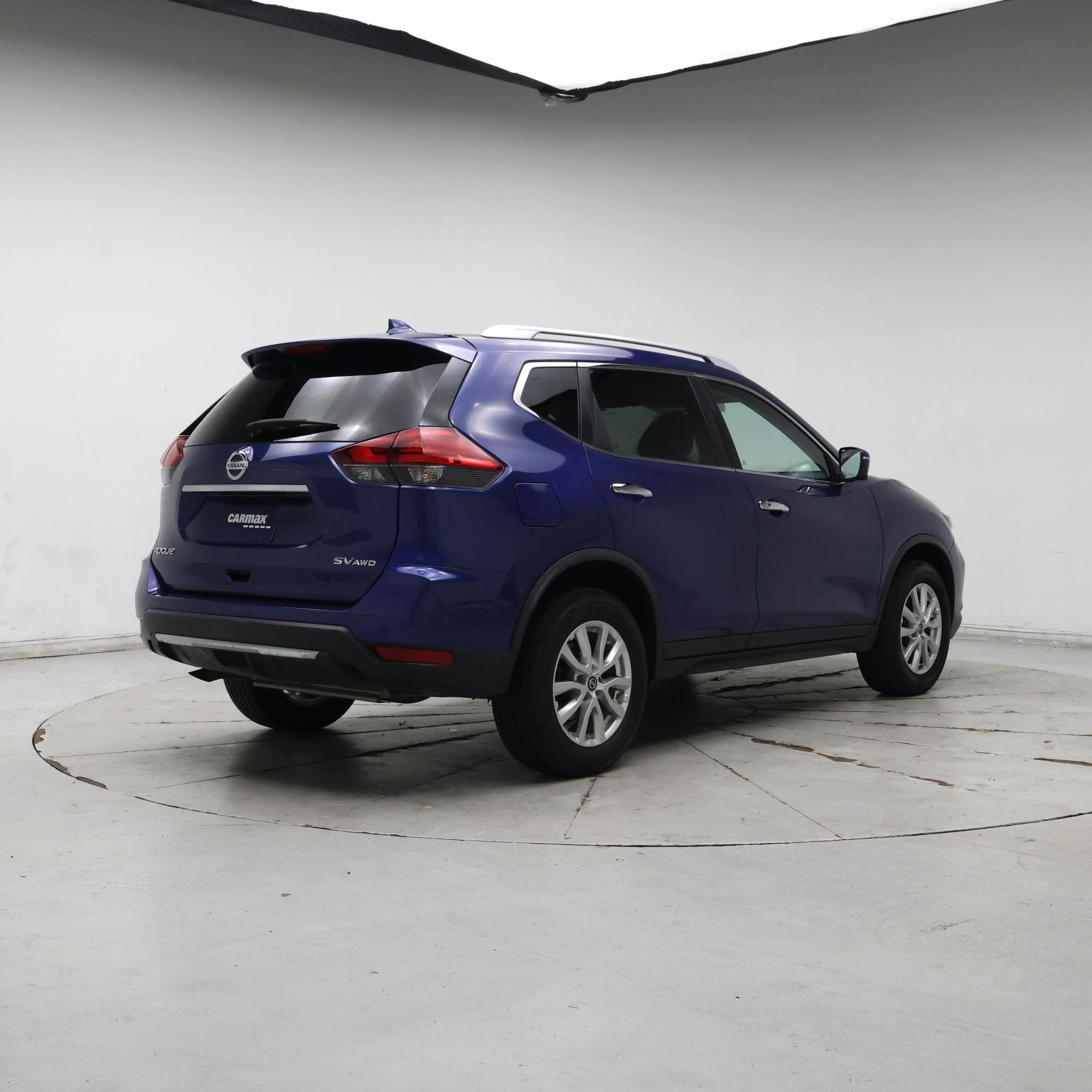 Thumbnail: 2017 Nissan Rogue - 8