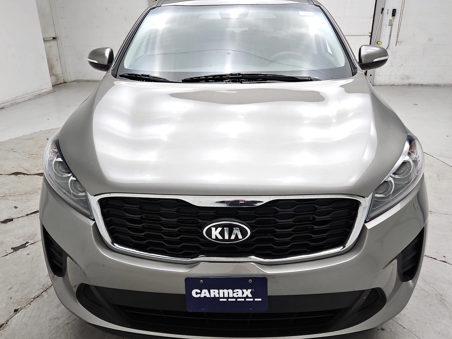 Thumbnail: 2019 Kia Sorento - 2