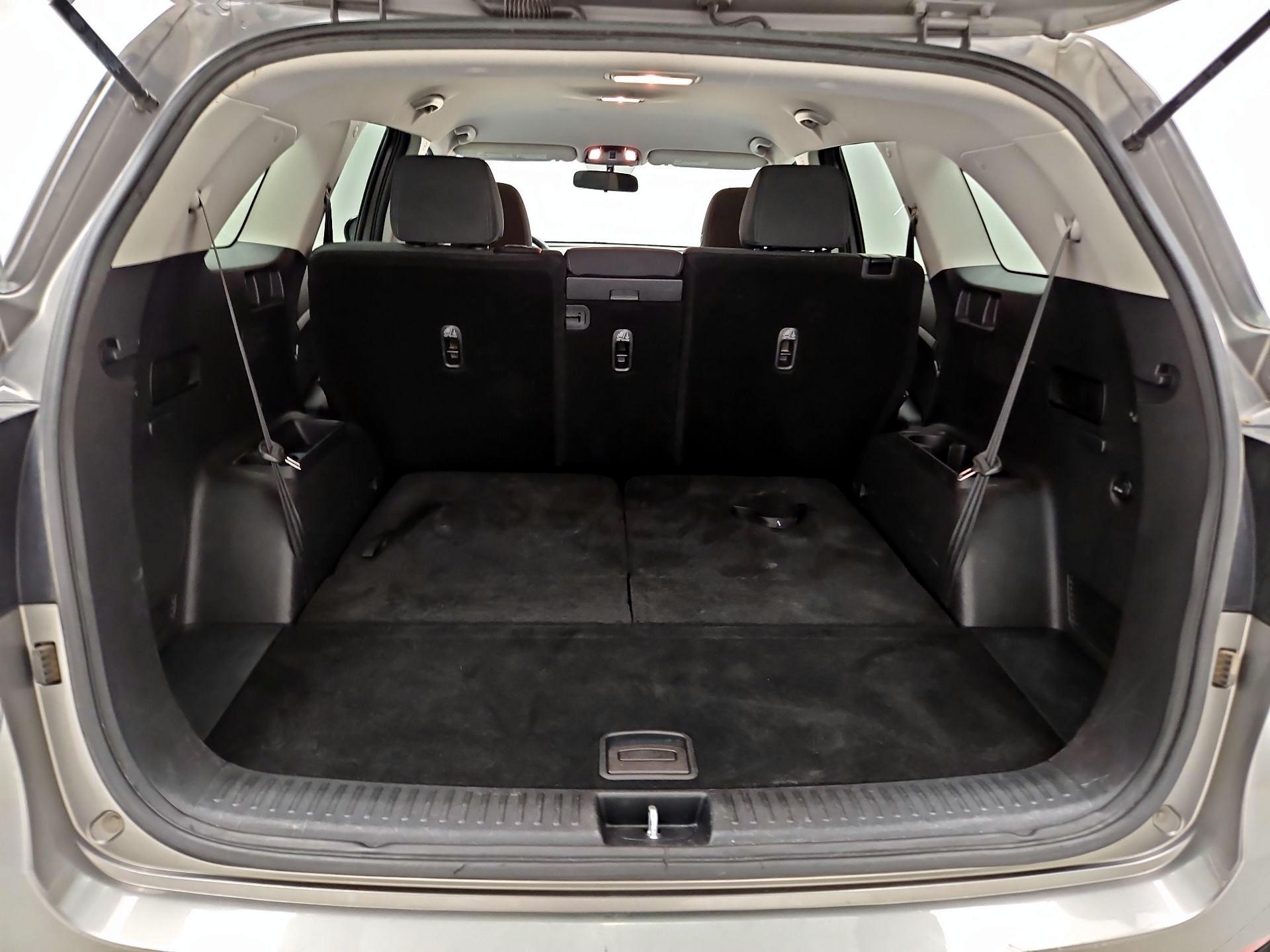 Thumbnail: 2019 Kia Sorento - 20