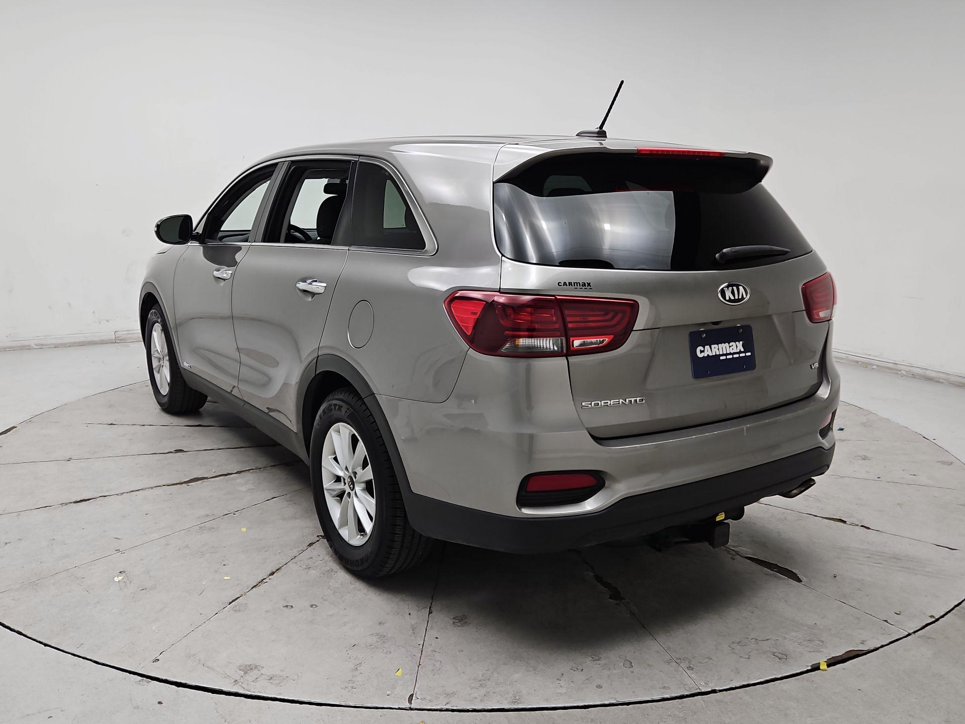 Thumbnail: 2019 Kia Sorento - 7