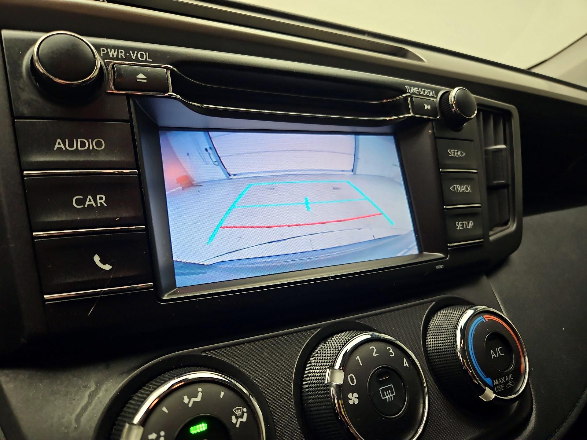 Thumbnail: 2018 Toyota RAV4 - 14