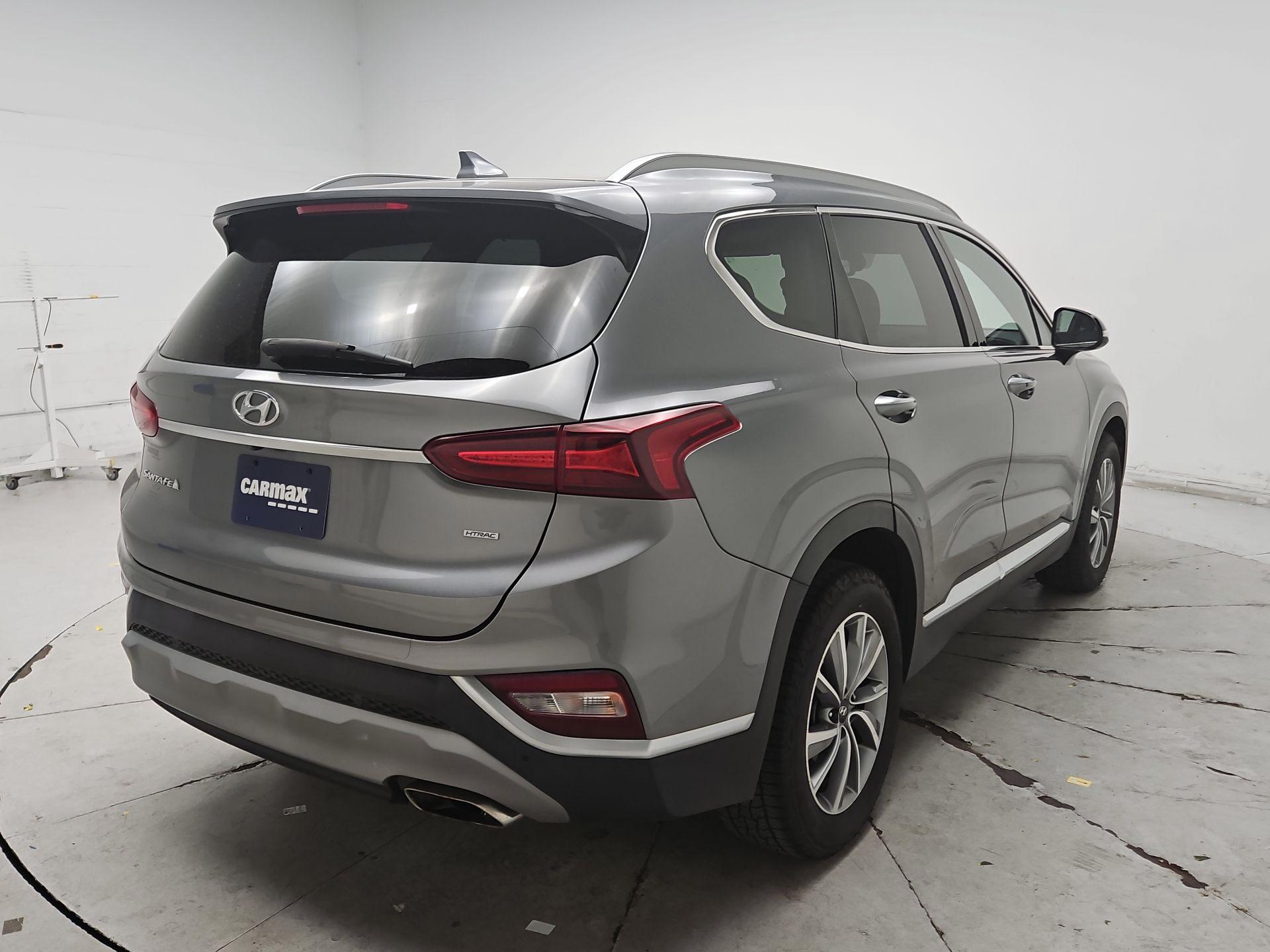 Thumbnail: 2019 Hyundai Santa Fe - 5