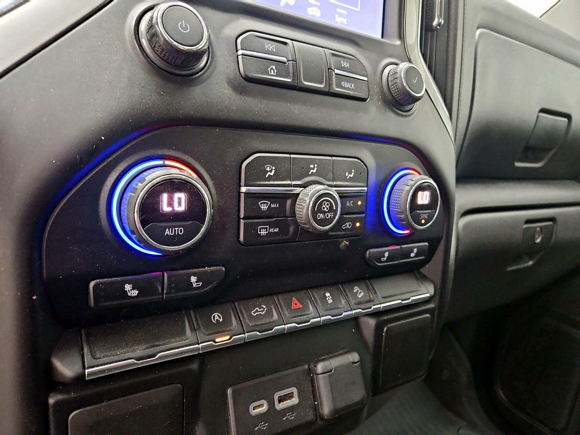 Thumbnail: 2020 Chevrolet Silverado 1500 - 16