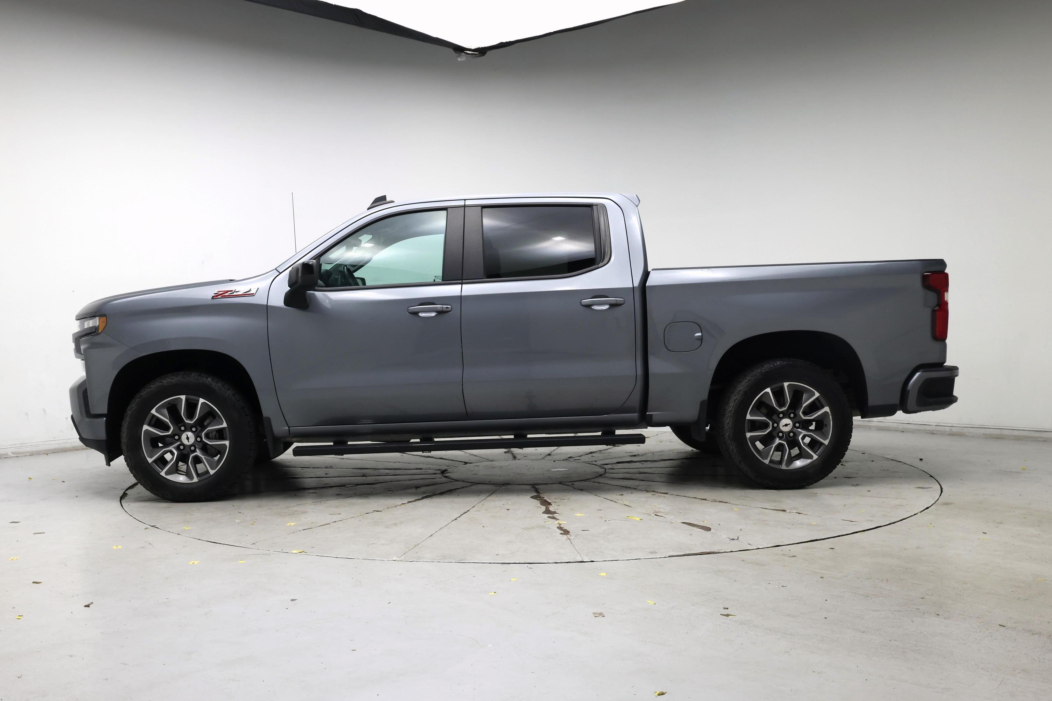 Thumbnail: 2020 Chevrolet Silverado 1500 - 3