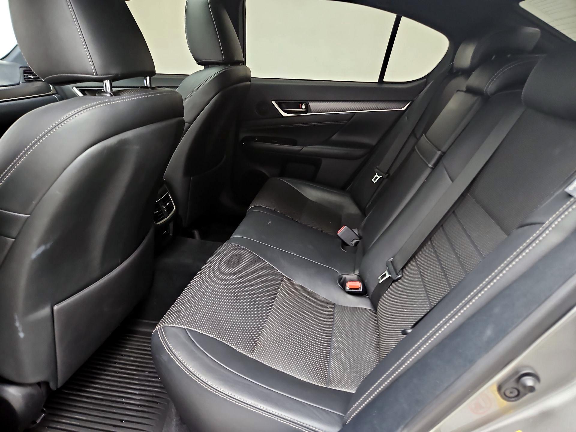 Thumbnail: 2017 Lexus GS - 19