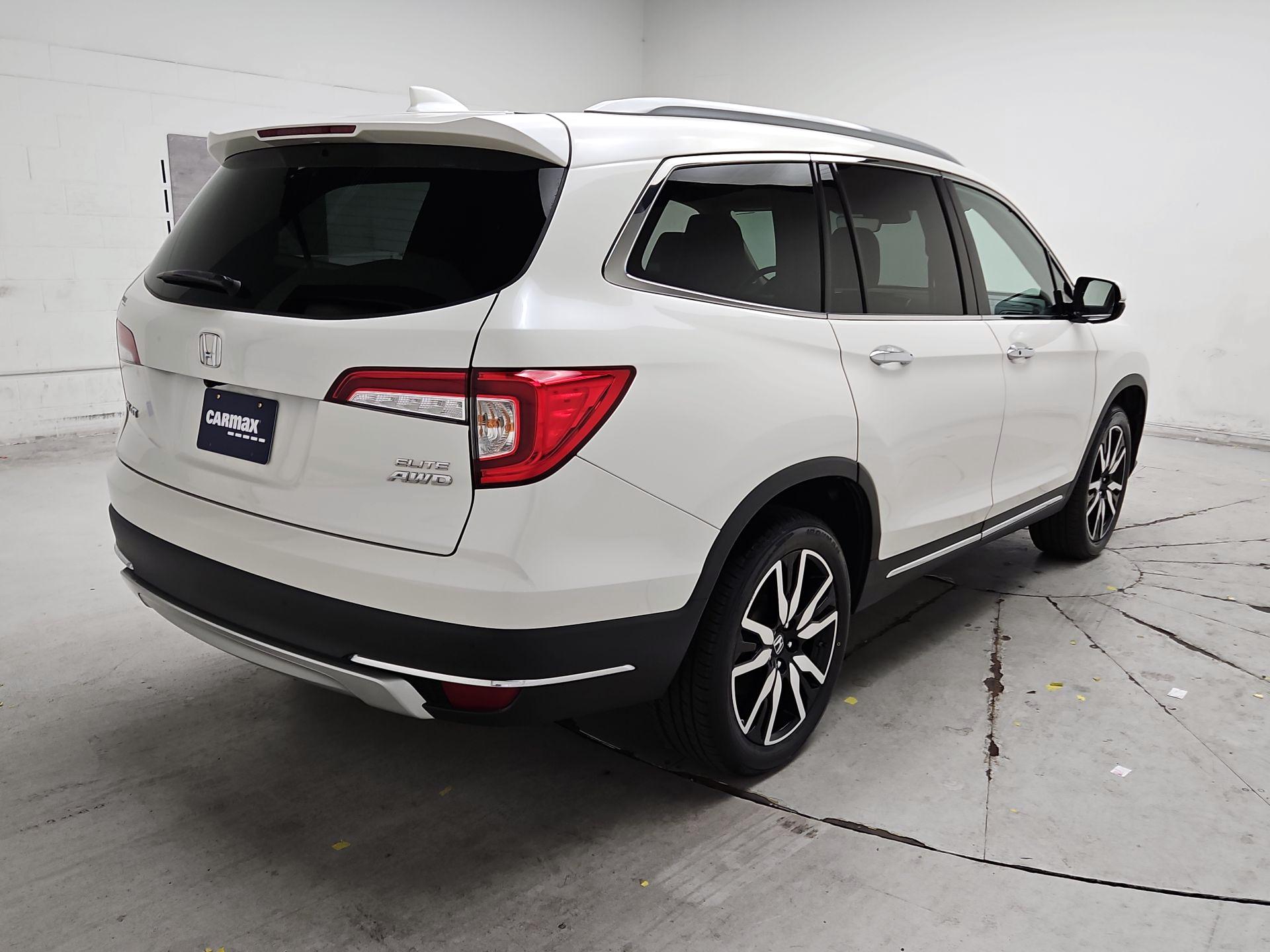 Thumbnail: 2019 Honda Pilot - 5