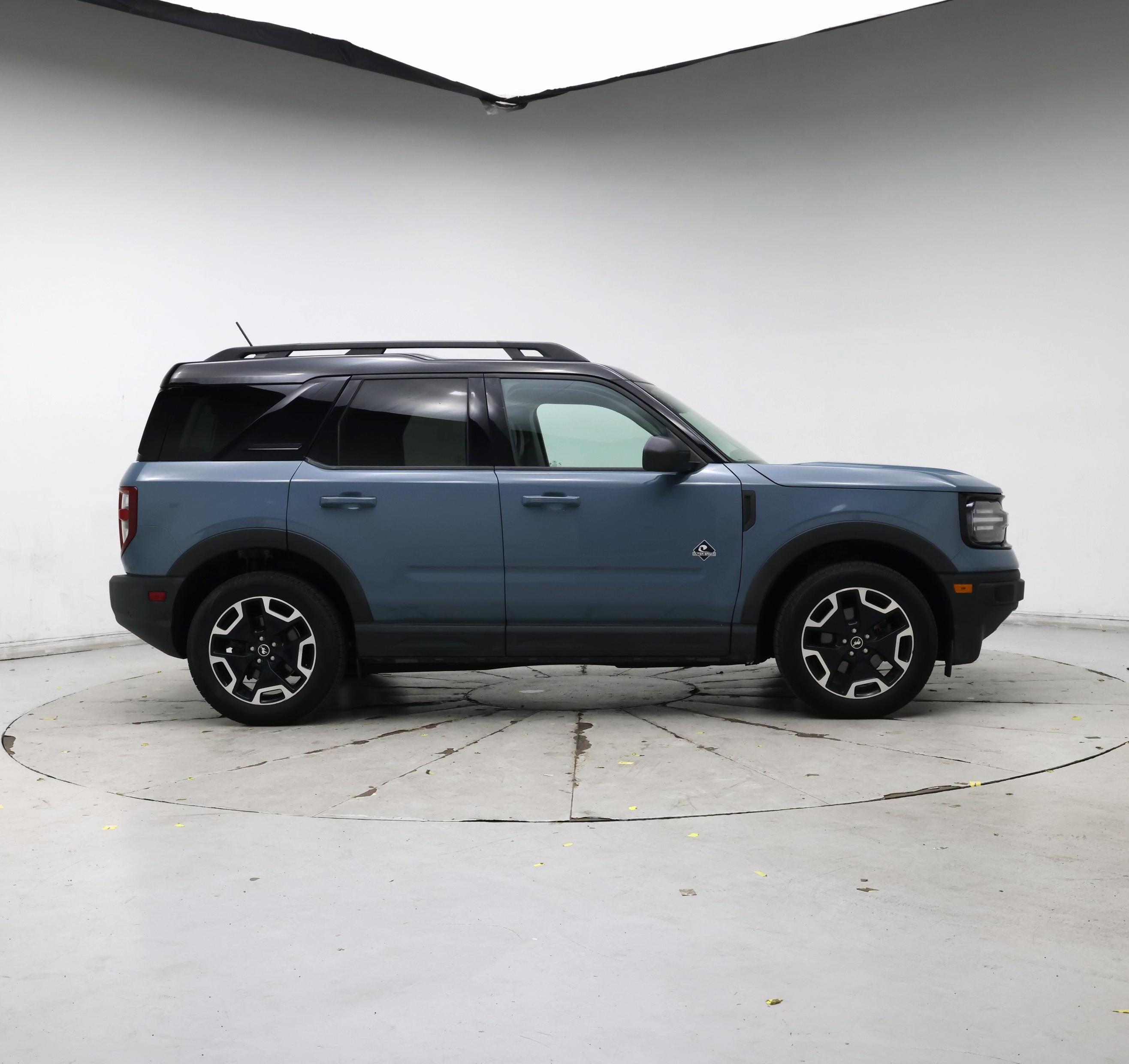 Thumbnail: 2022 Ford Bronco Sport - 7