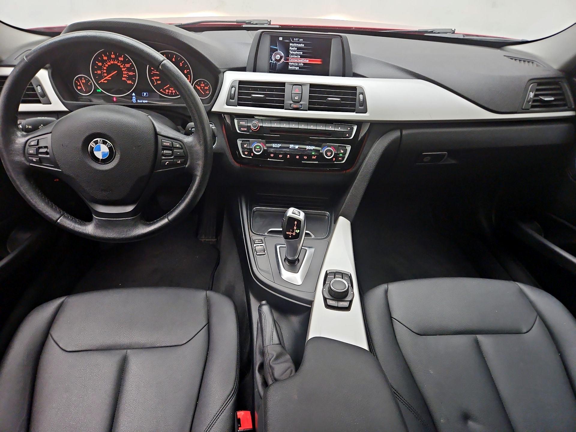Thumbnail: 2016 BMW 3 Series - 9