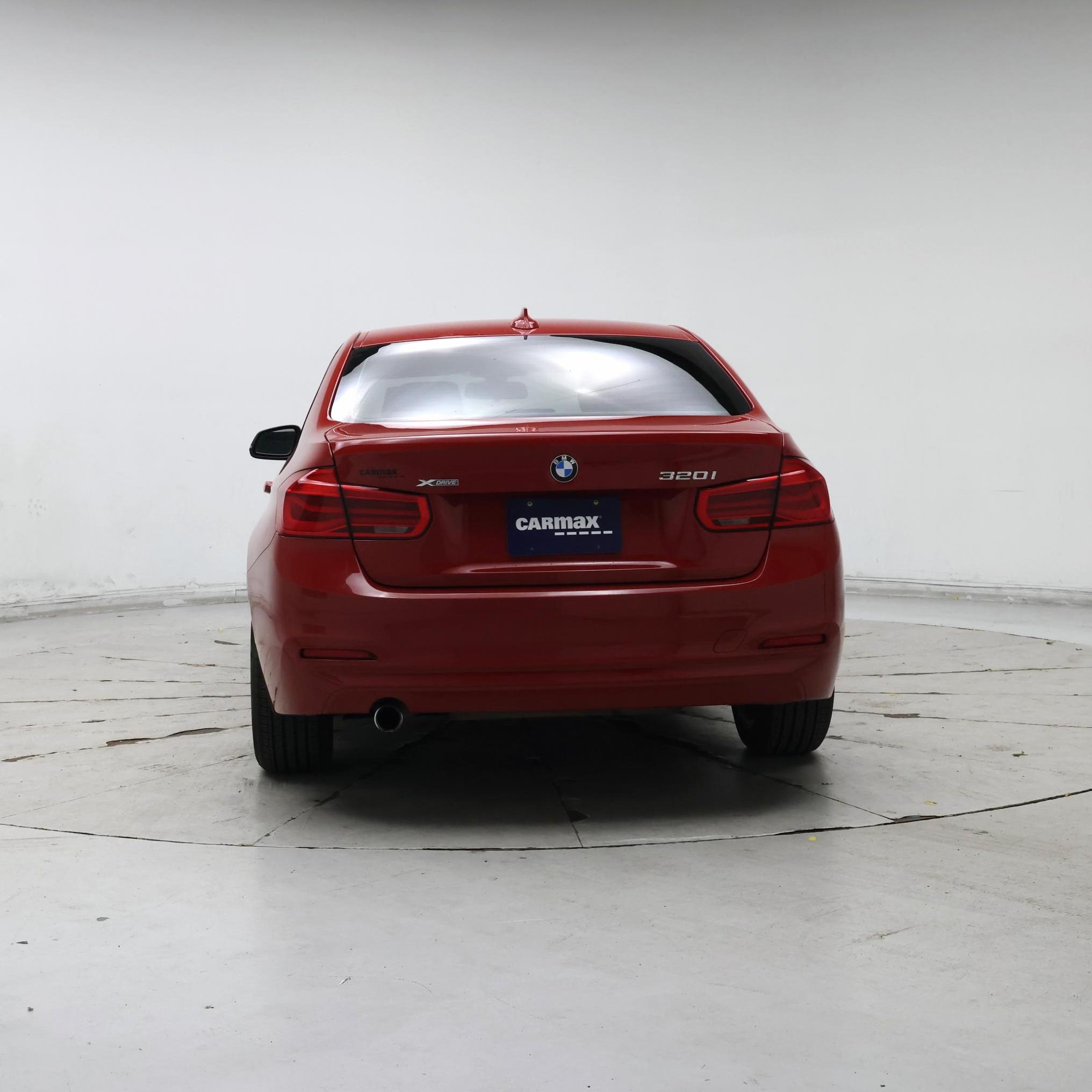 Thumbnail: 2016 BMW 3 Series - 6