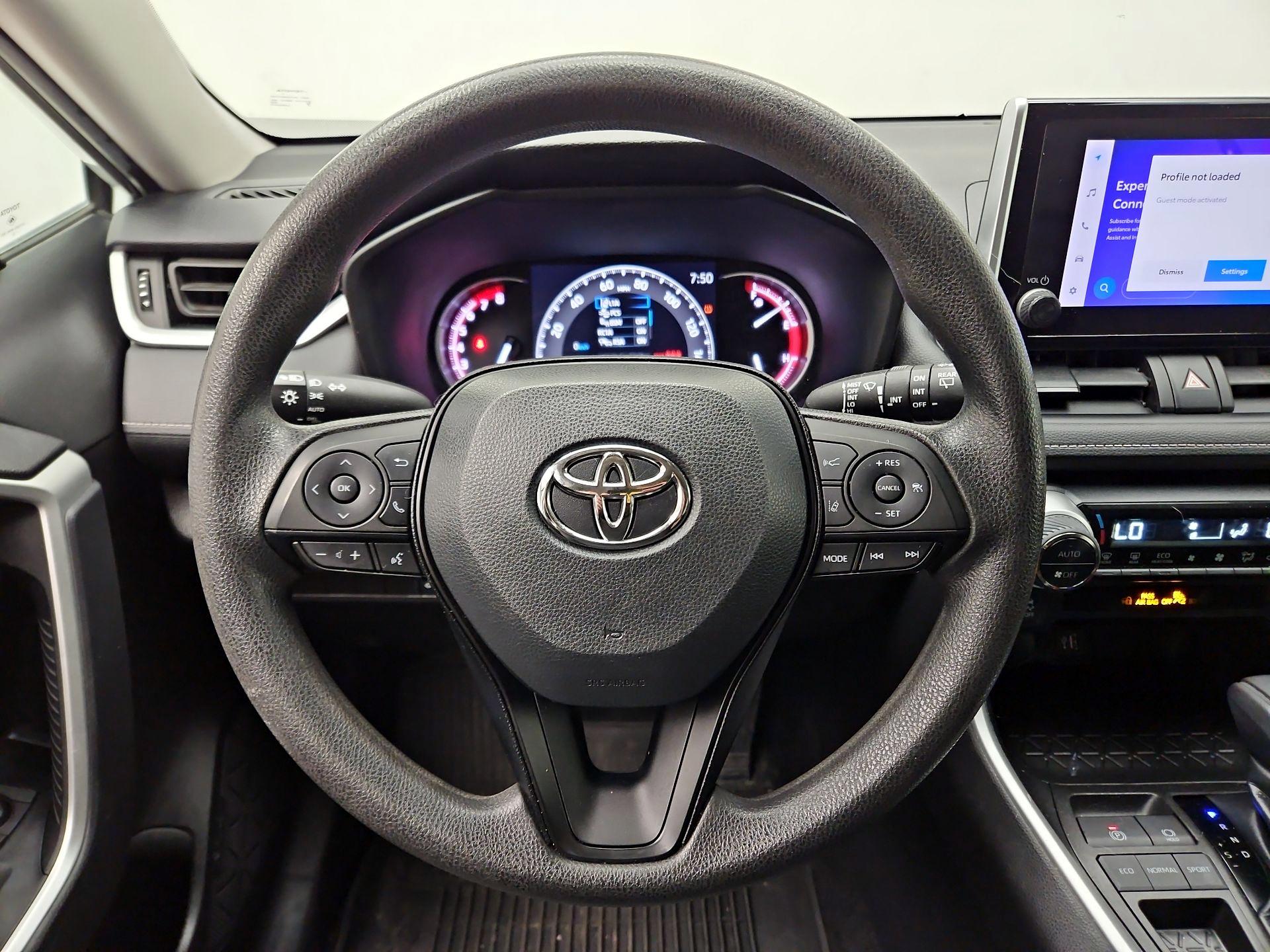 Thumbnail: 2023 Toyota RAV4 - 10