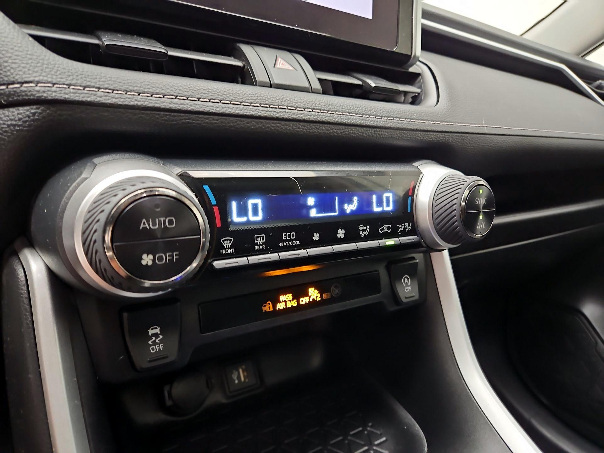 Thumbnail: 2023 Toyota RAV4 - 16