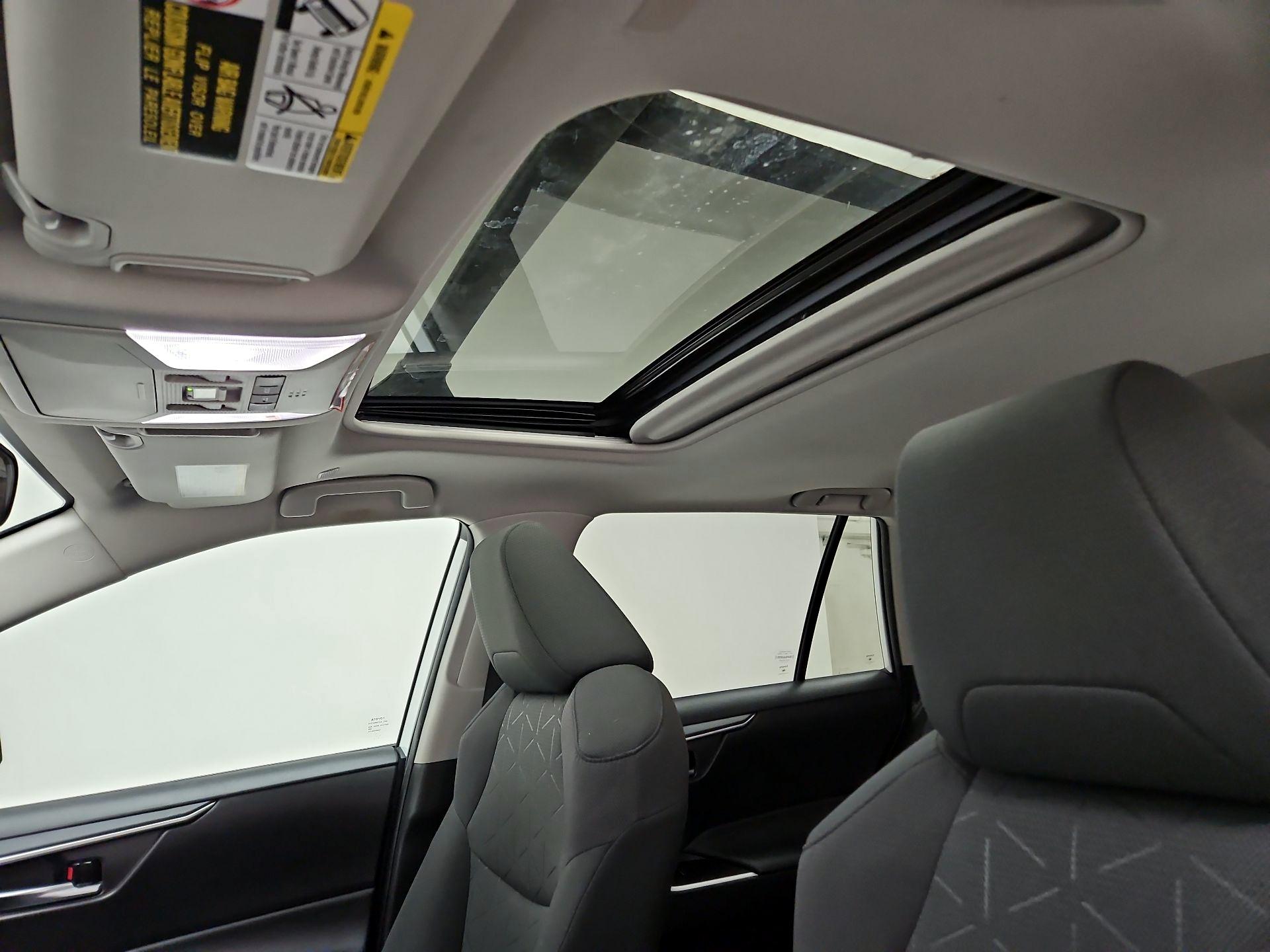 Thumbnail: 2023 Toyota RAV4 - 19