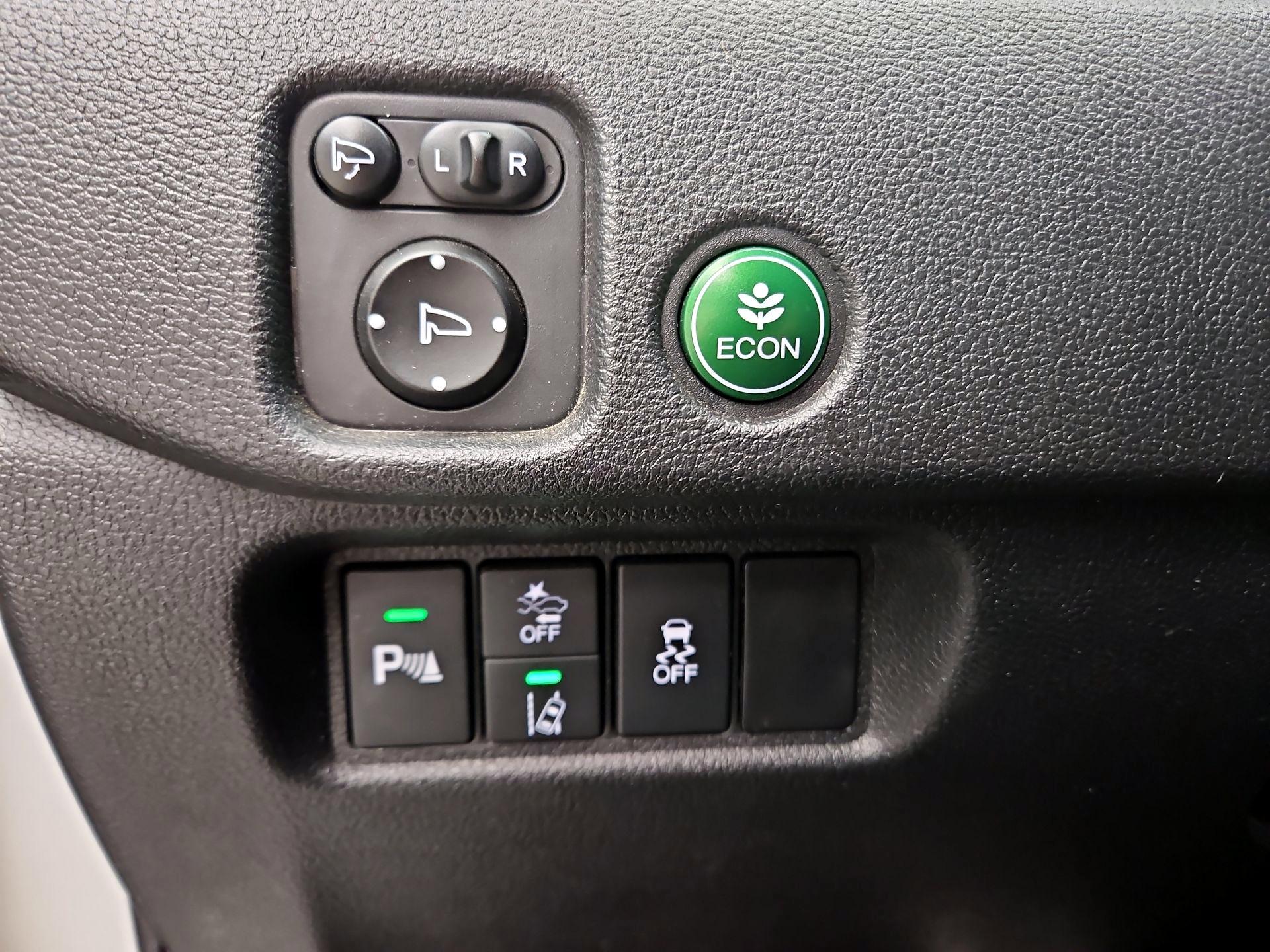 Thumbnail: 2019 Honda Pilot - 11