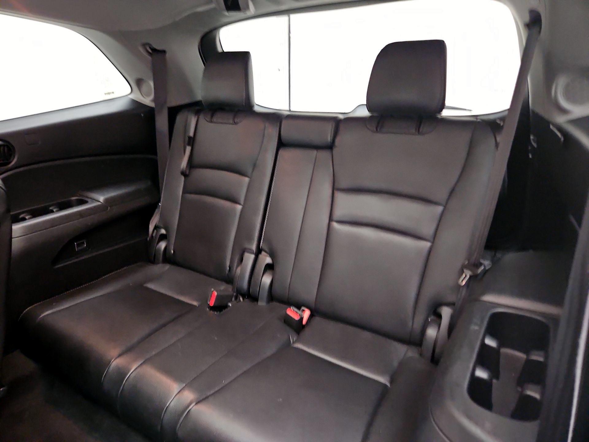 Thumbnail: 2019 Honda Pilot - 20