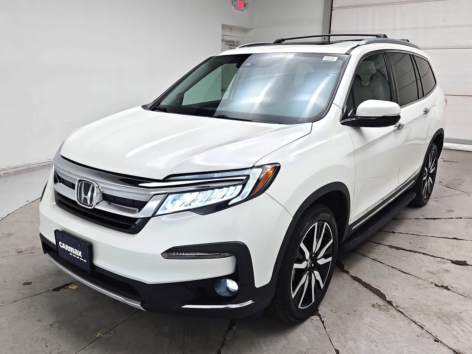 Thumbnail: 2019 Honda Pilot - 3