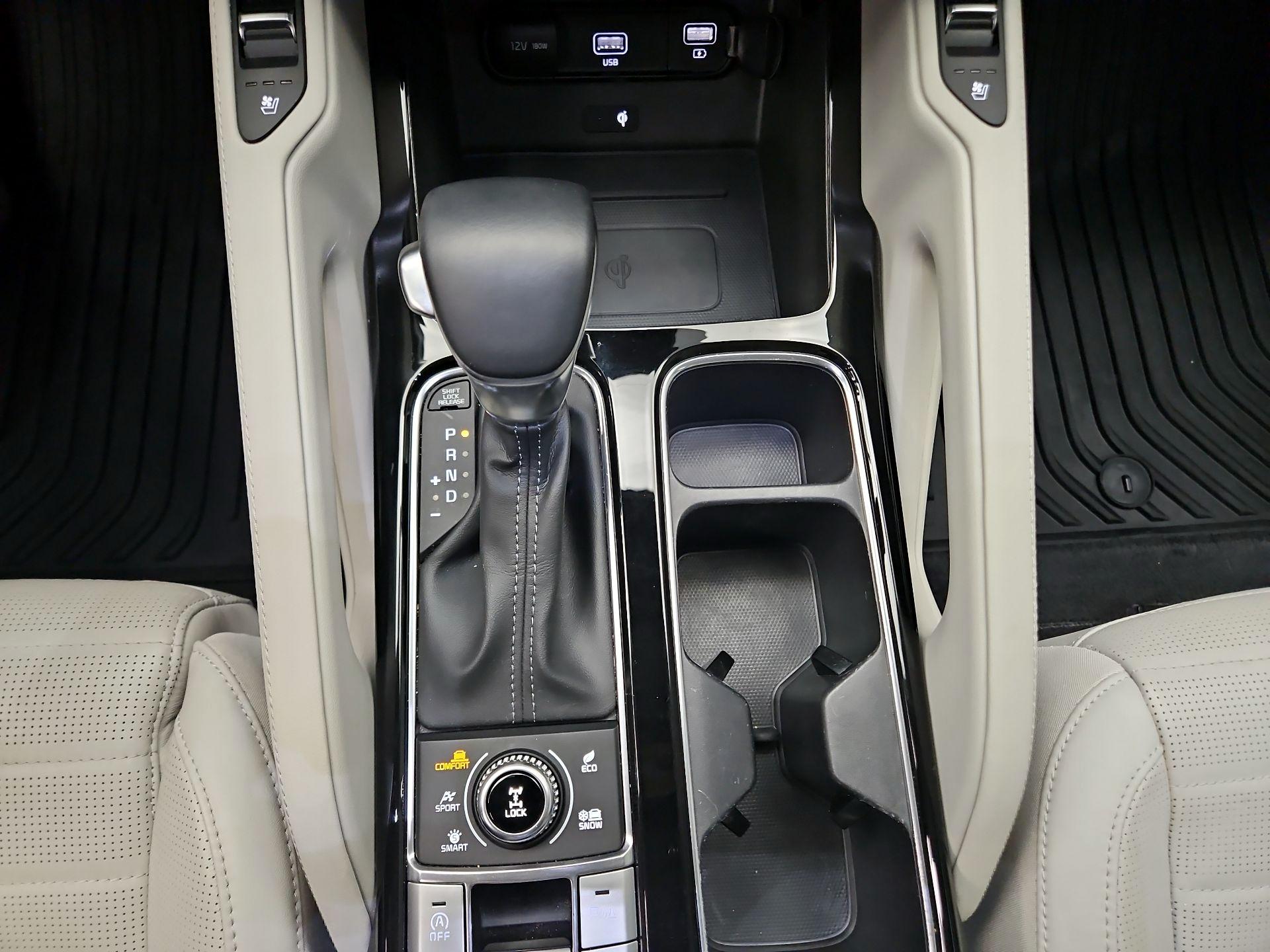 Thumbnail: 2022 Kia Telluride - 18