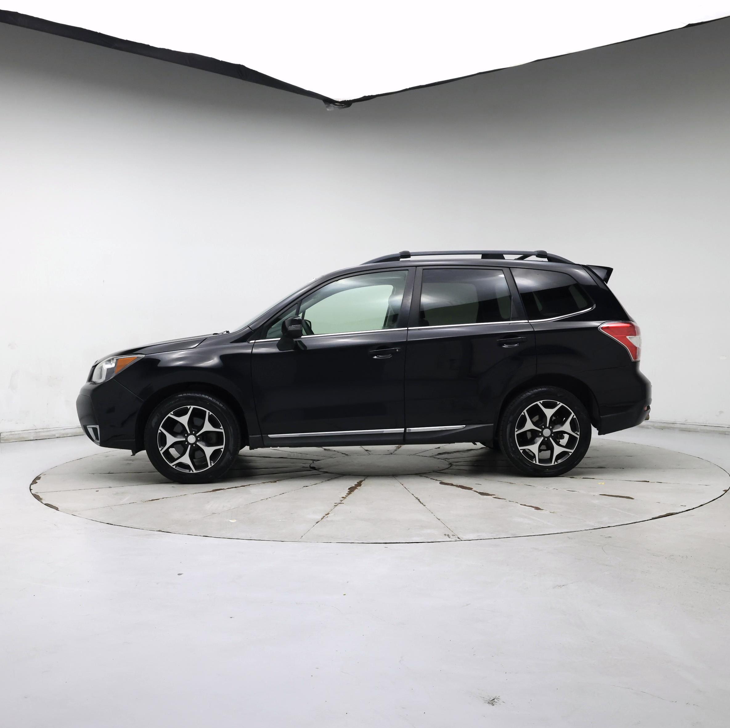 Thumbnail: 2015 Subaru Forester - 3