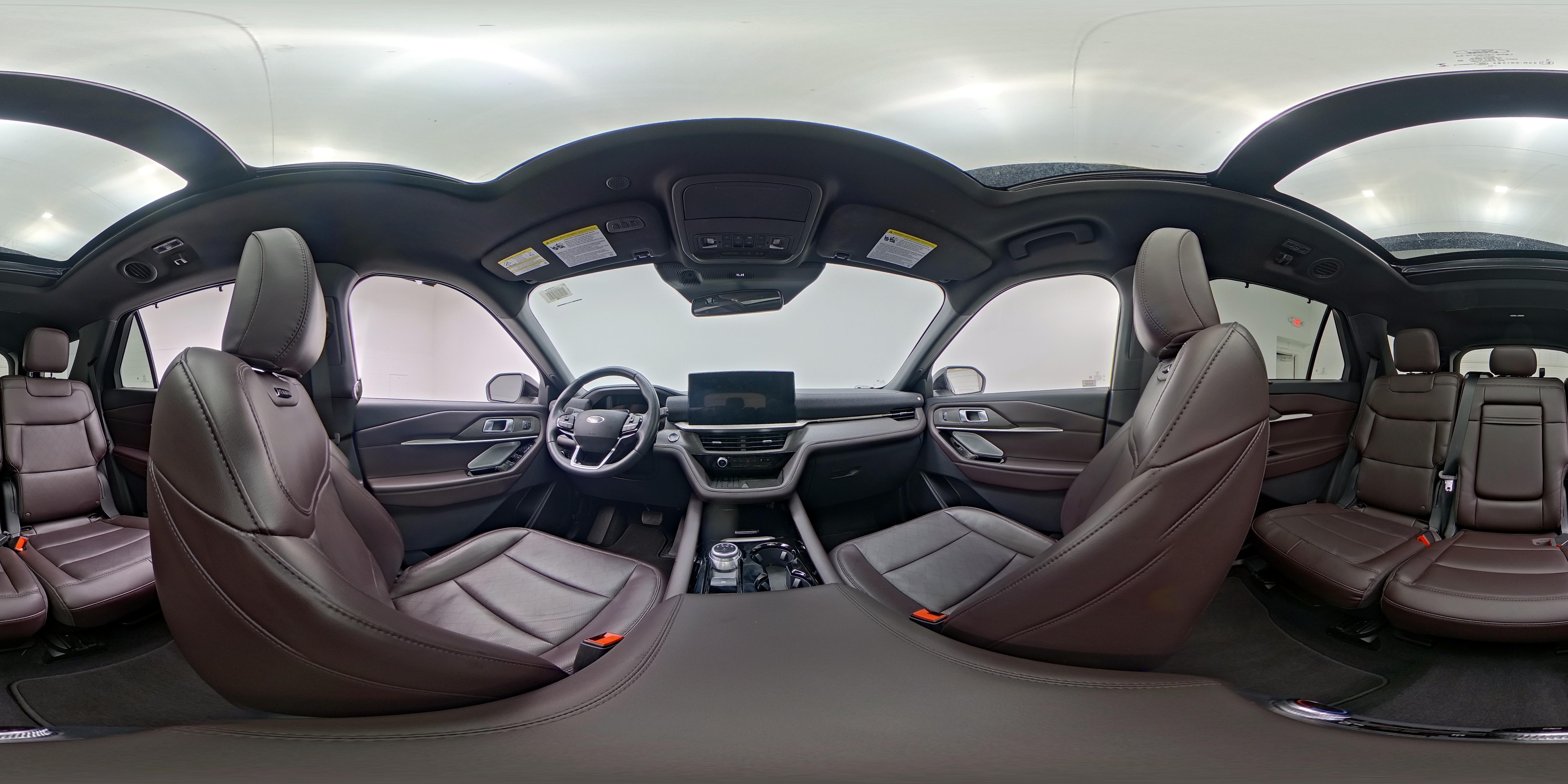 2025 Ford Explorer Platinum - Photo 27
