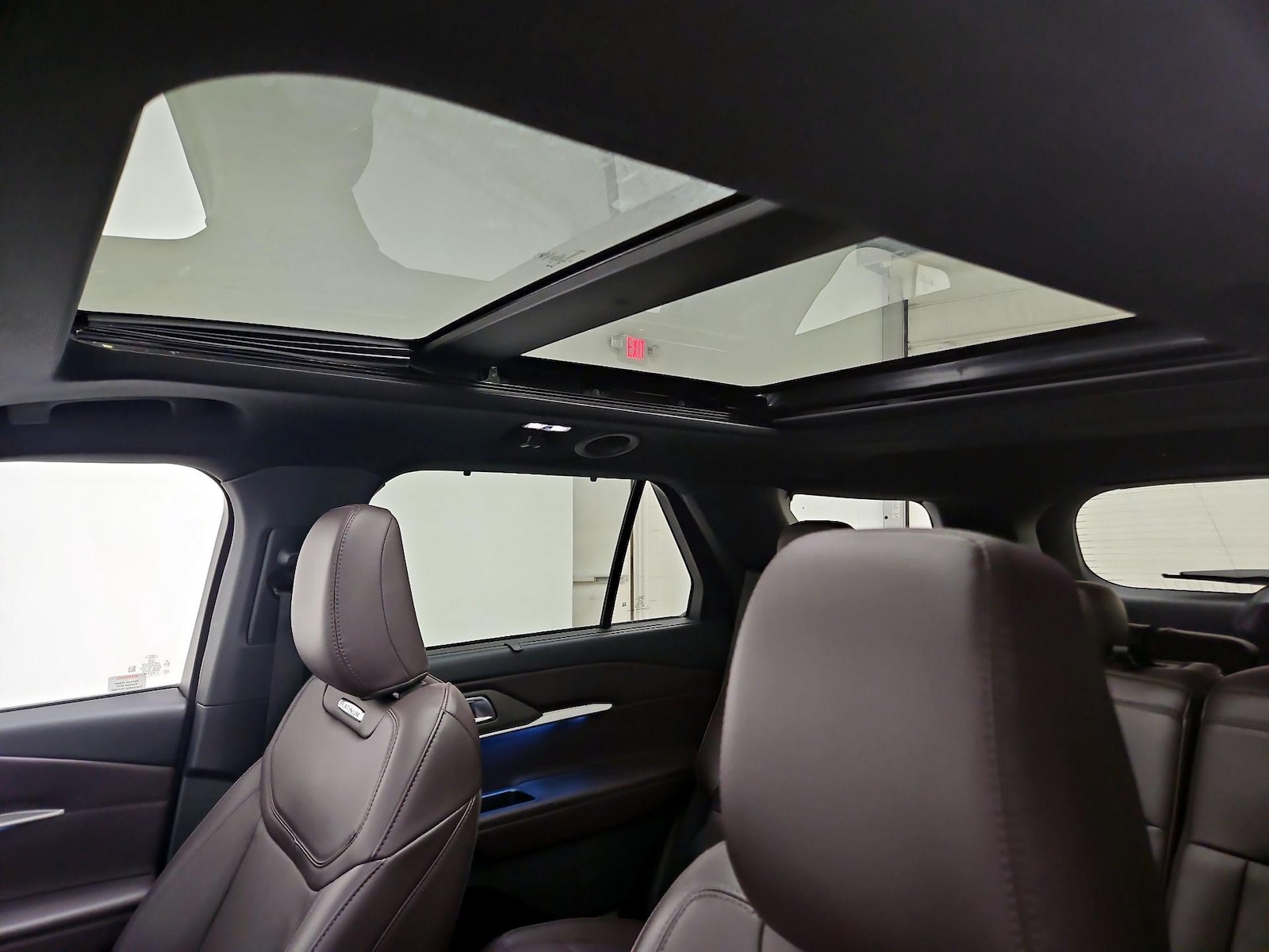 2025 Ford Explorer Platinum - Photo 20