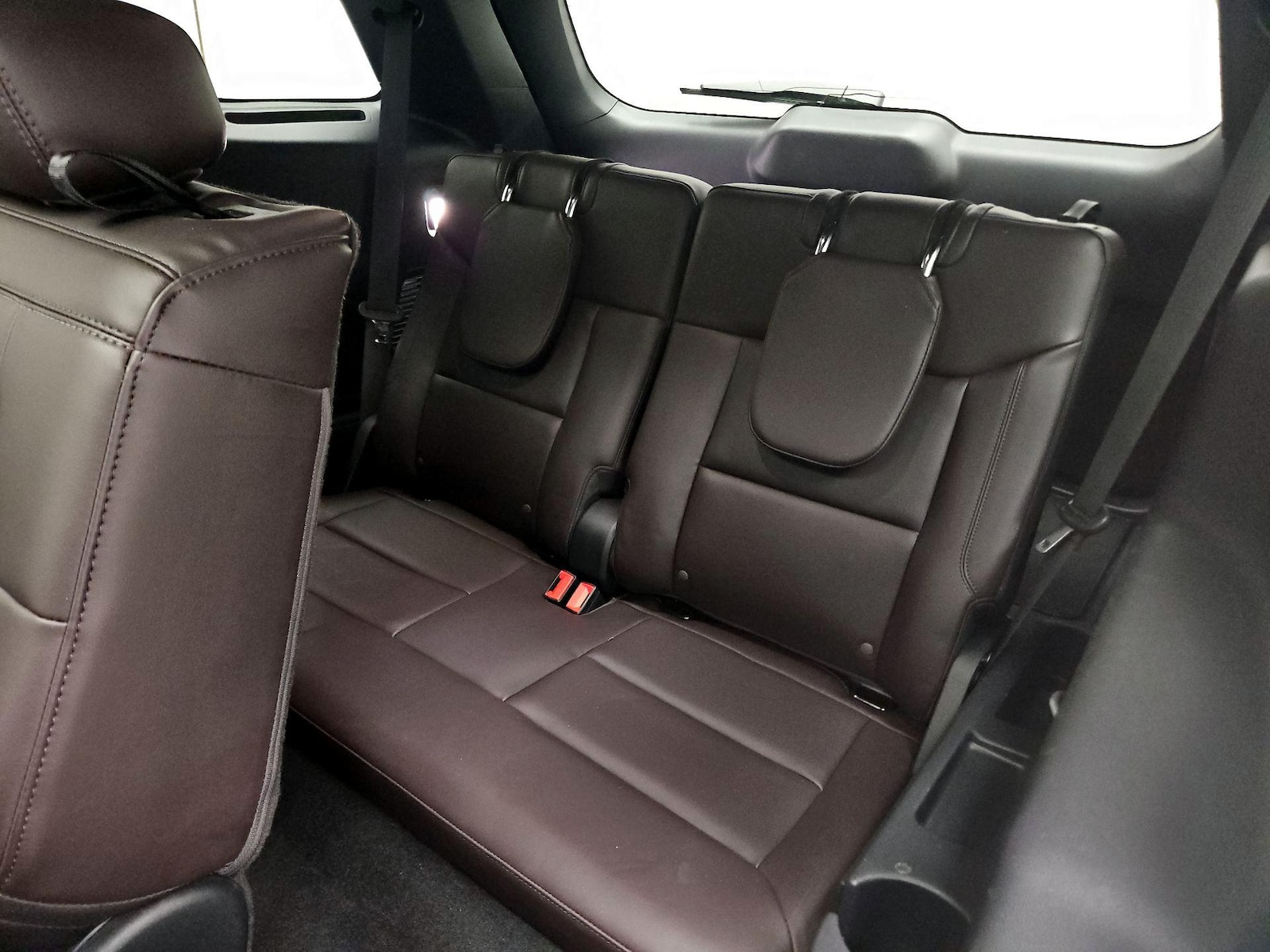 2025 Ford Explorer Platinum - Photo 22