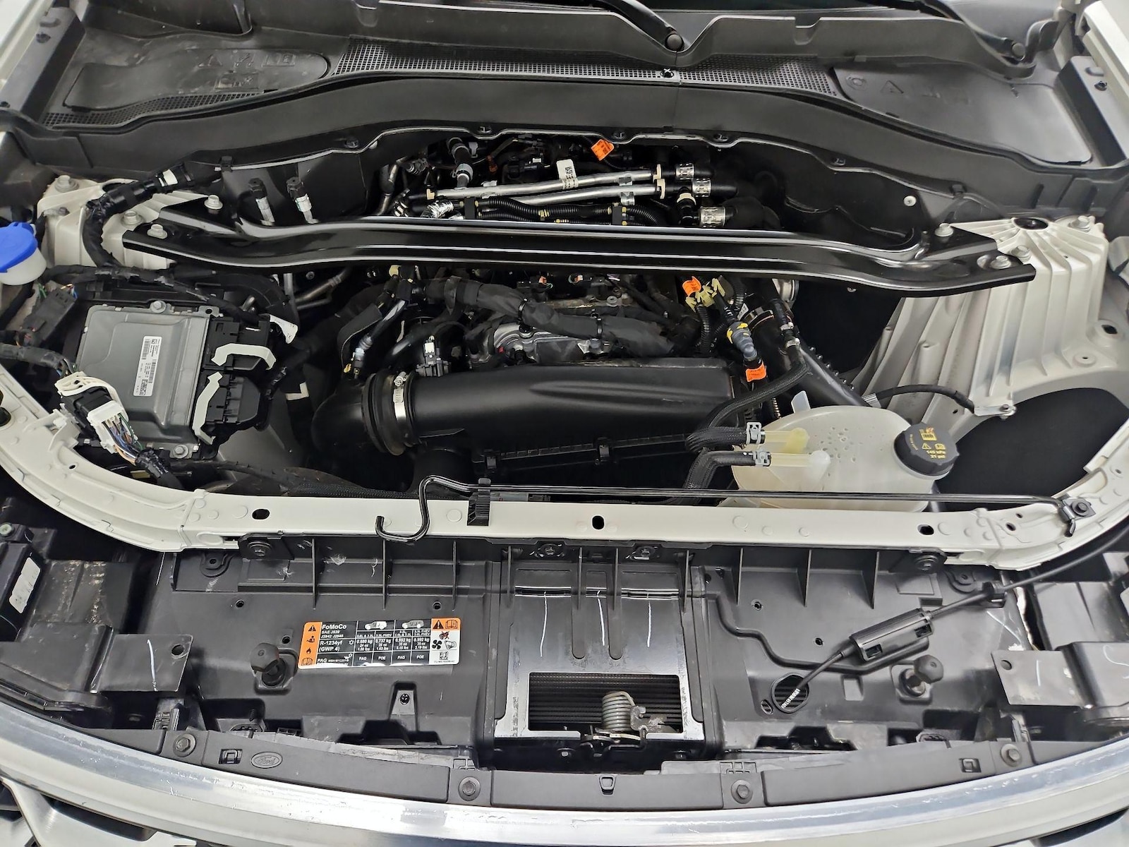 2025 Ford Explorer Platinum - Photo 25