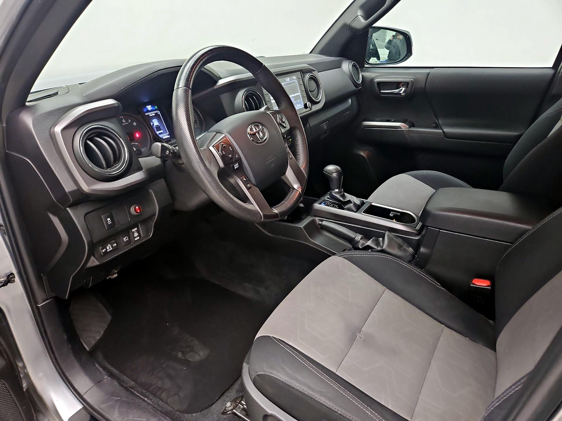 Thumbnail: 2023 Toyota Tacoma - 11