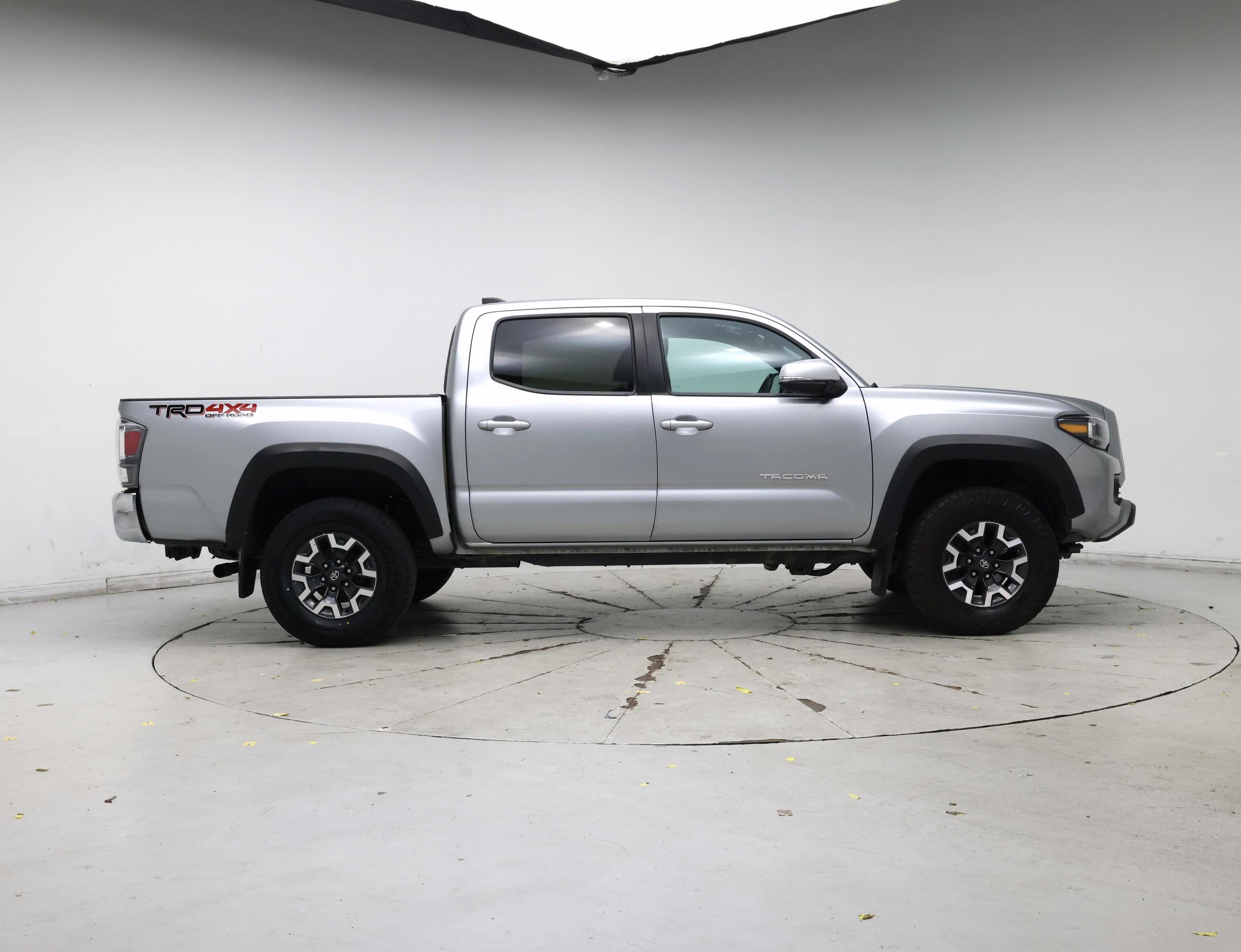 Thumbnail: 2023 Toyota Tacoma - 7