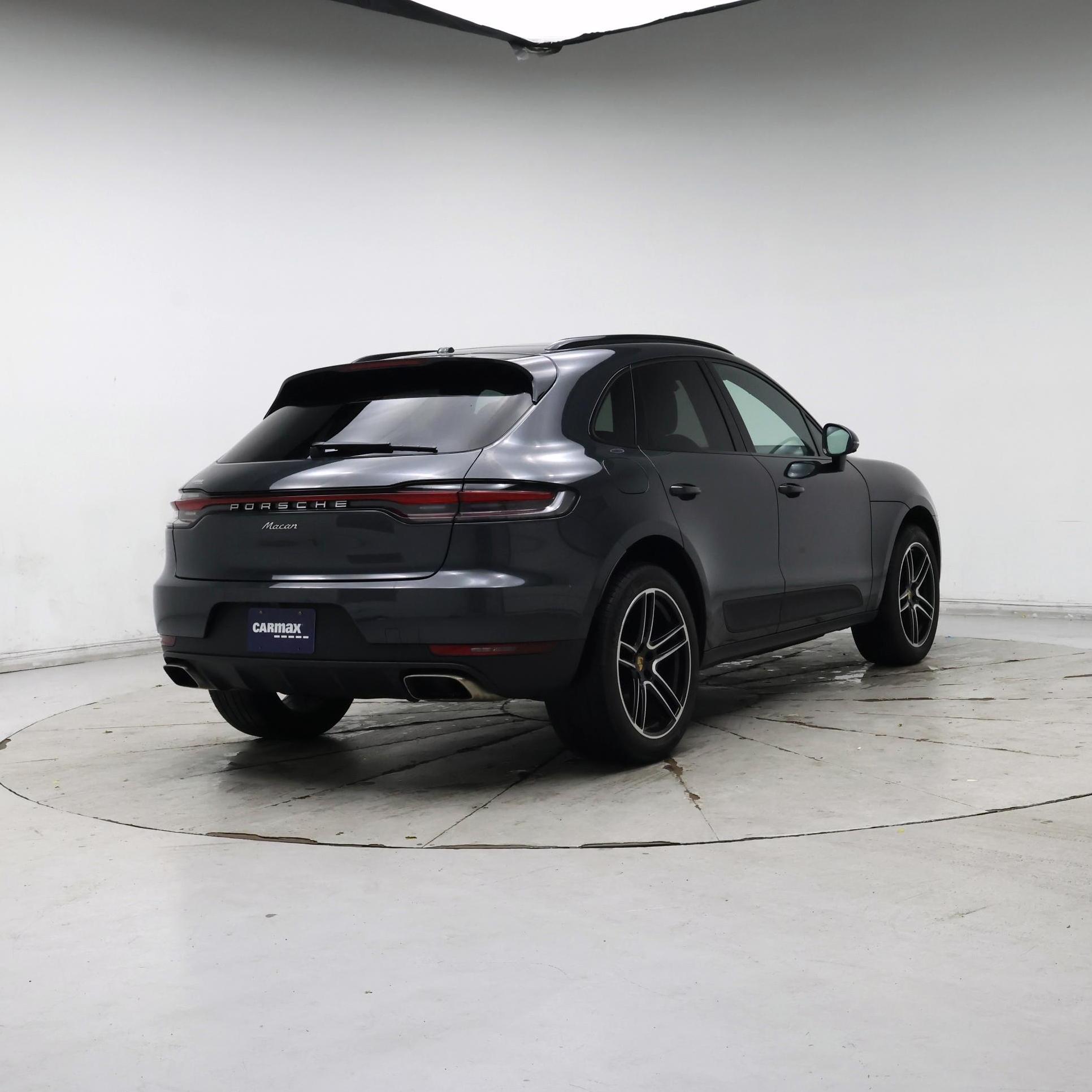 Thumbnail: 2021 Porsche Macan - 8
