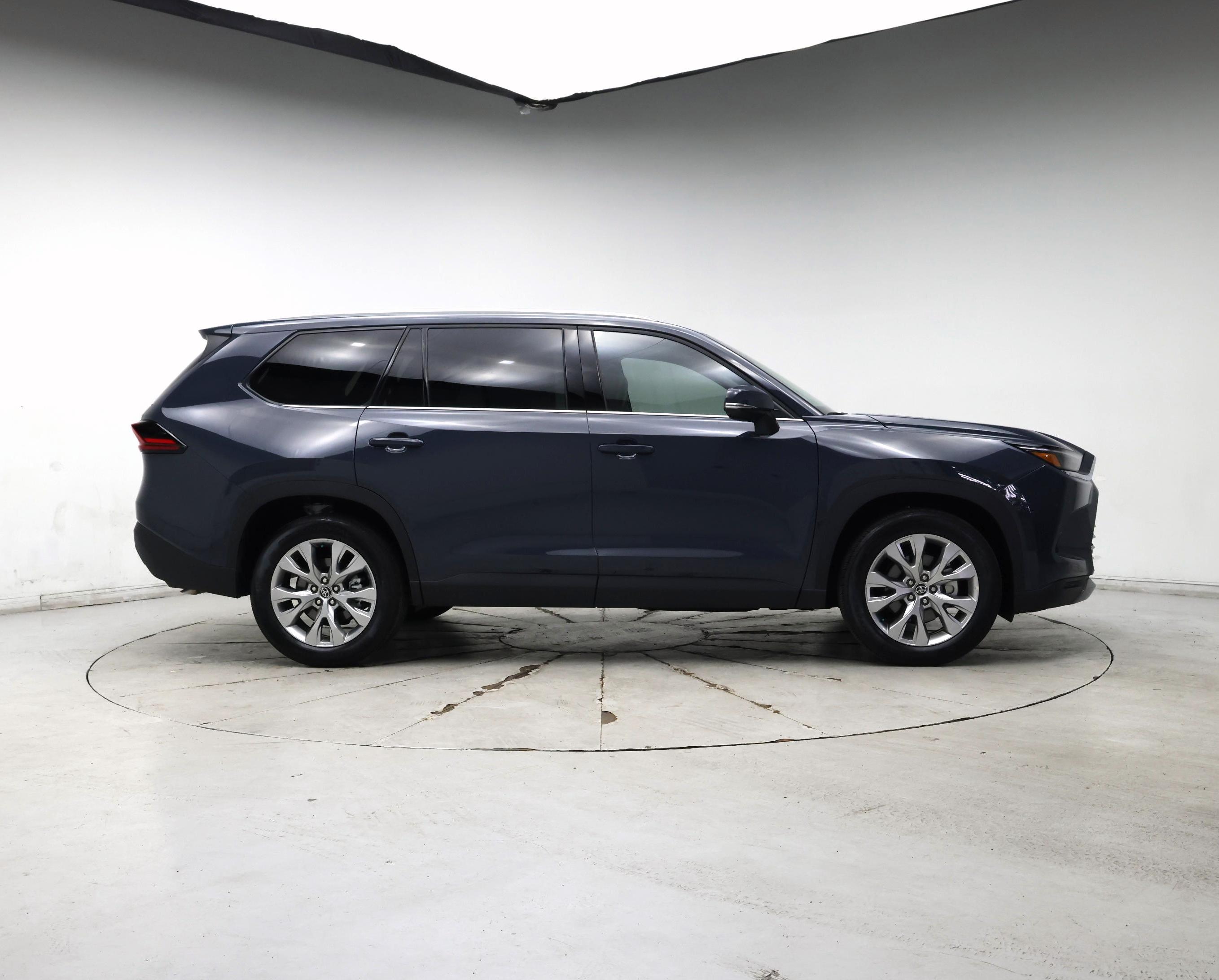 Thumbnail: 2026 Toyota Grand Highlander - 7