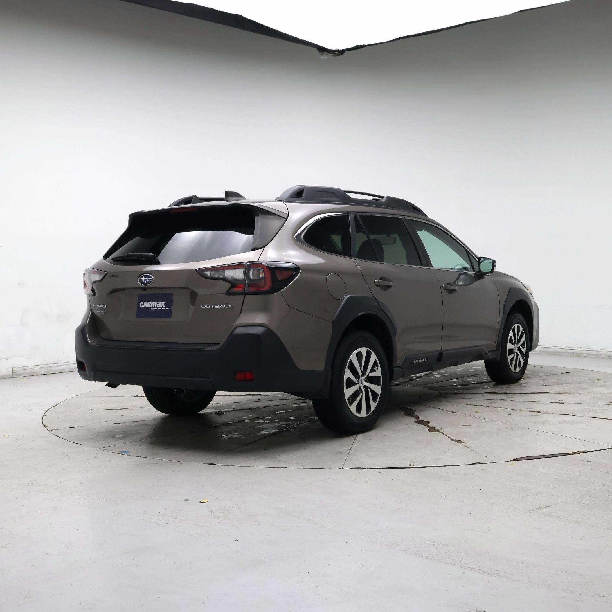 Thumbnail: 2023 Subaru Outback - 8