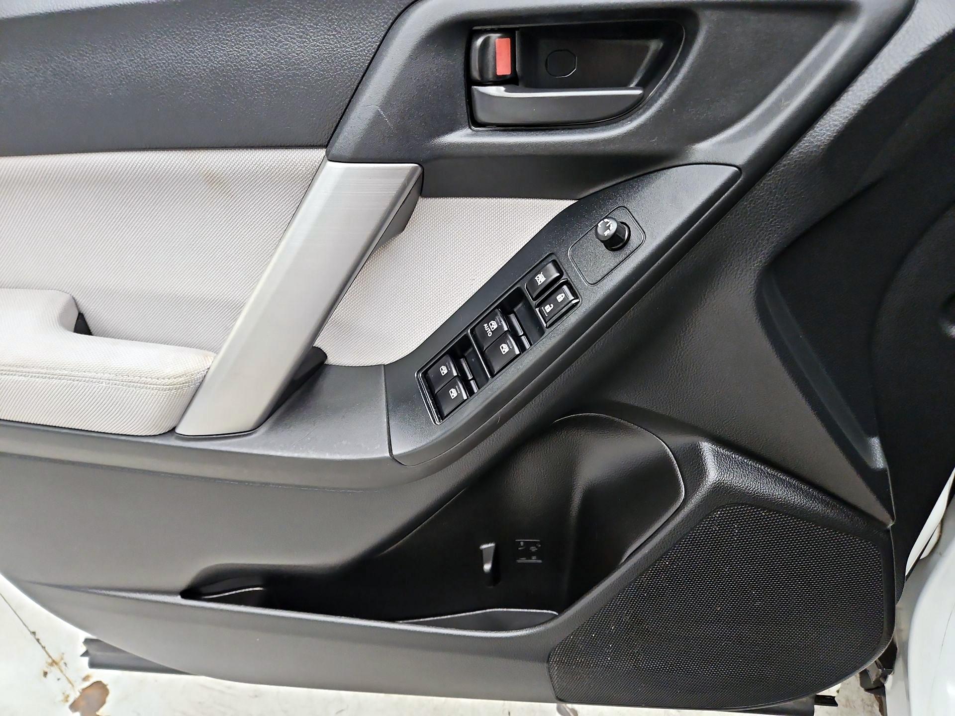 Thumbnail: 2014 Subaru Forester - 12