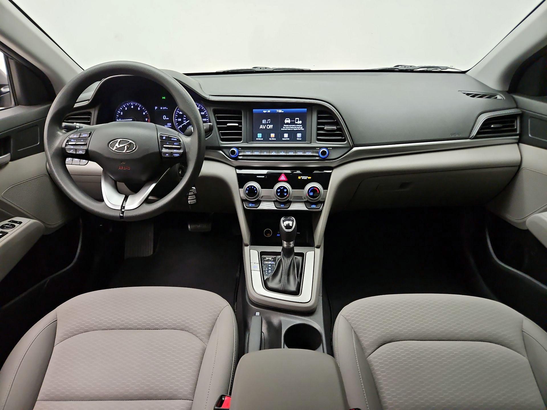 Thumbnail: 2019 Hyundai Elantra - 9