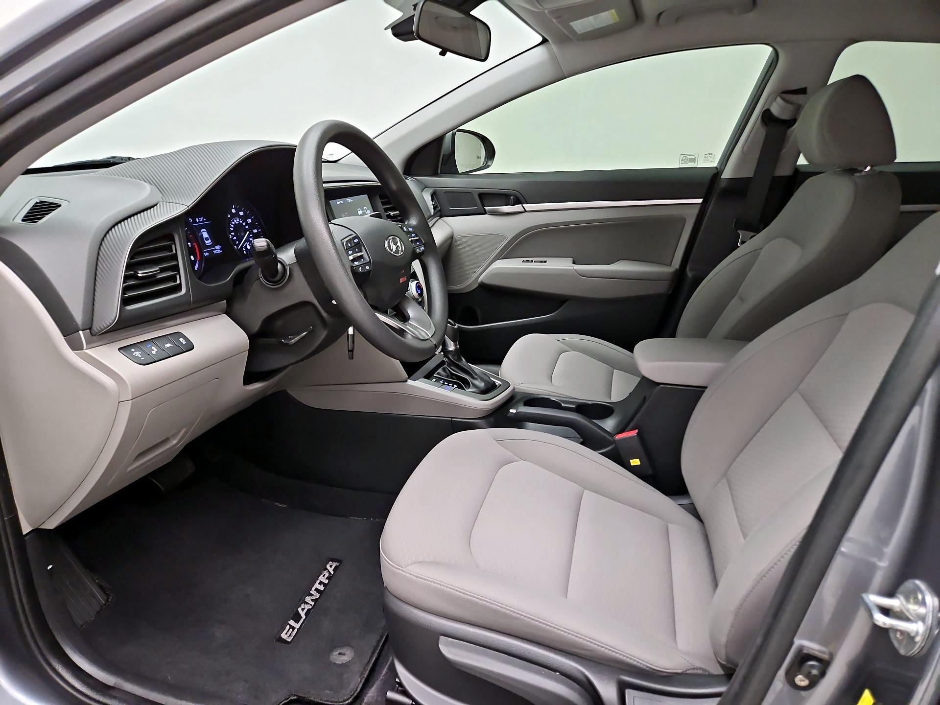Thumbnail: 2019 Hyundai Elantra - 11