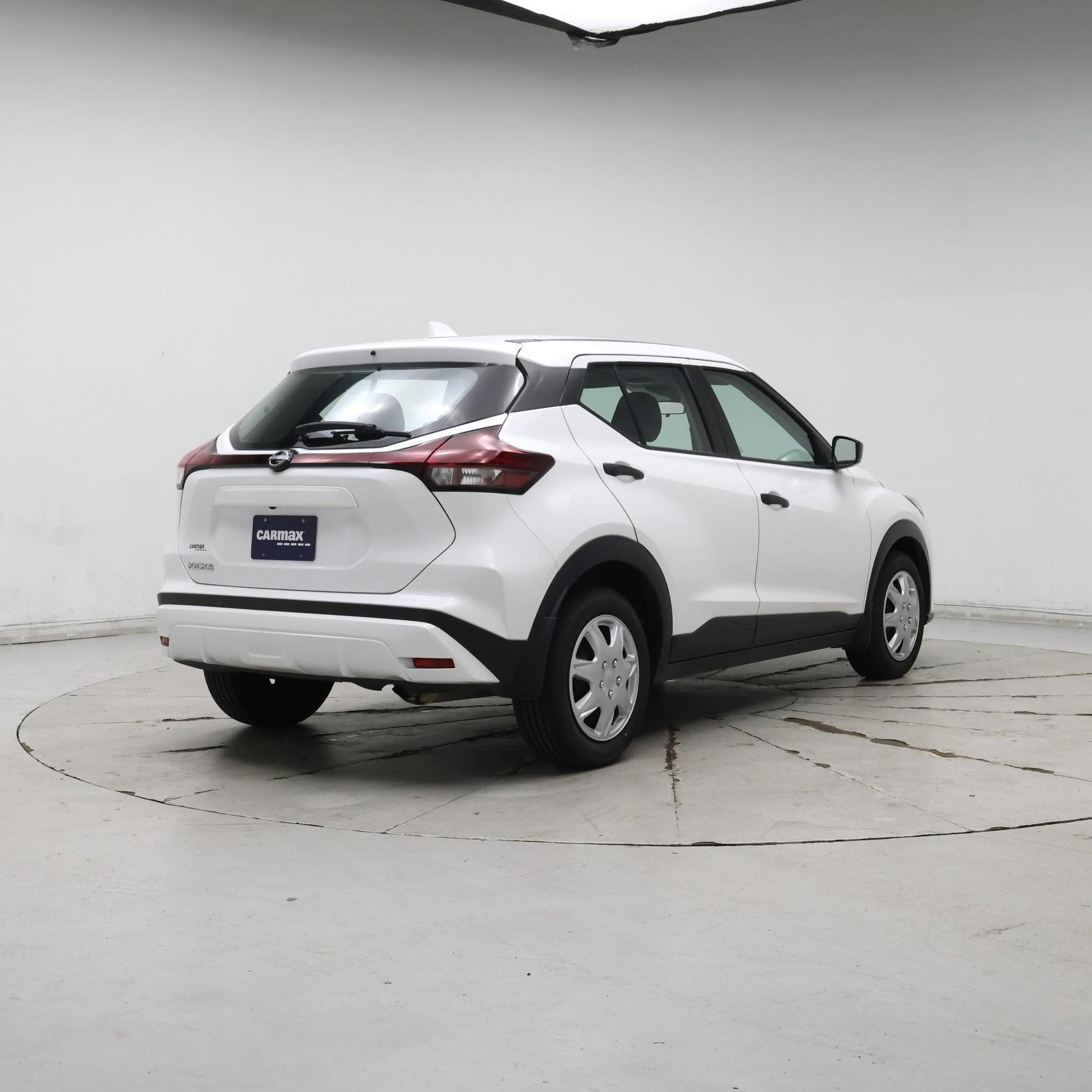 Thumbnail: 2023 Nissan Kicks - 8