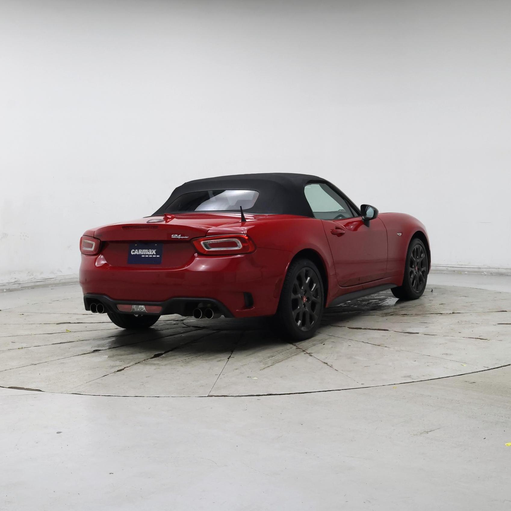 Thumbnail: 2018 Fiat 124 Spider - 8