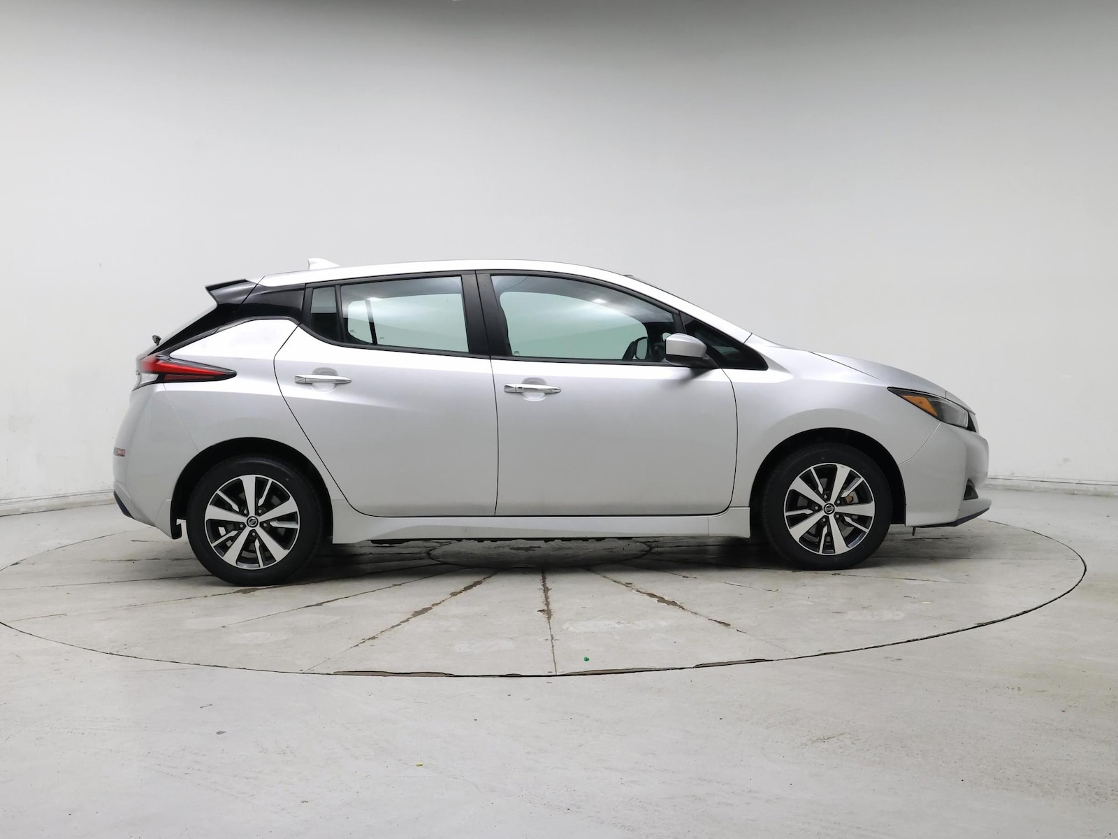 2022 Nissan LEAF S Plus - Photo 8