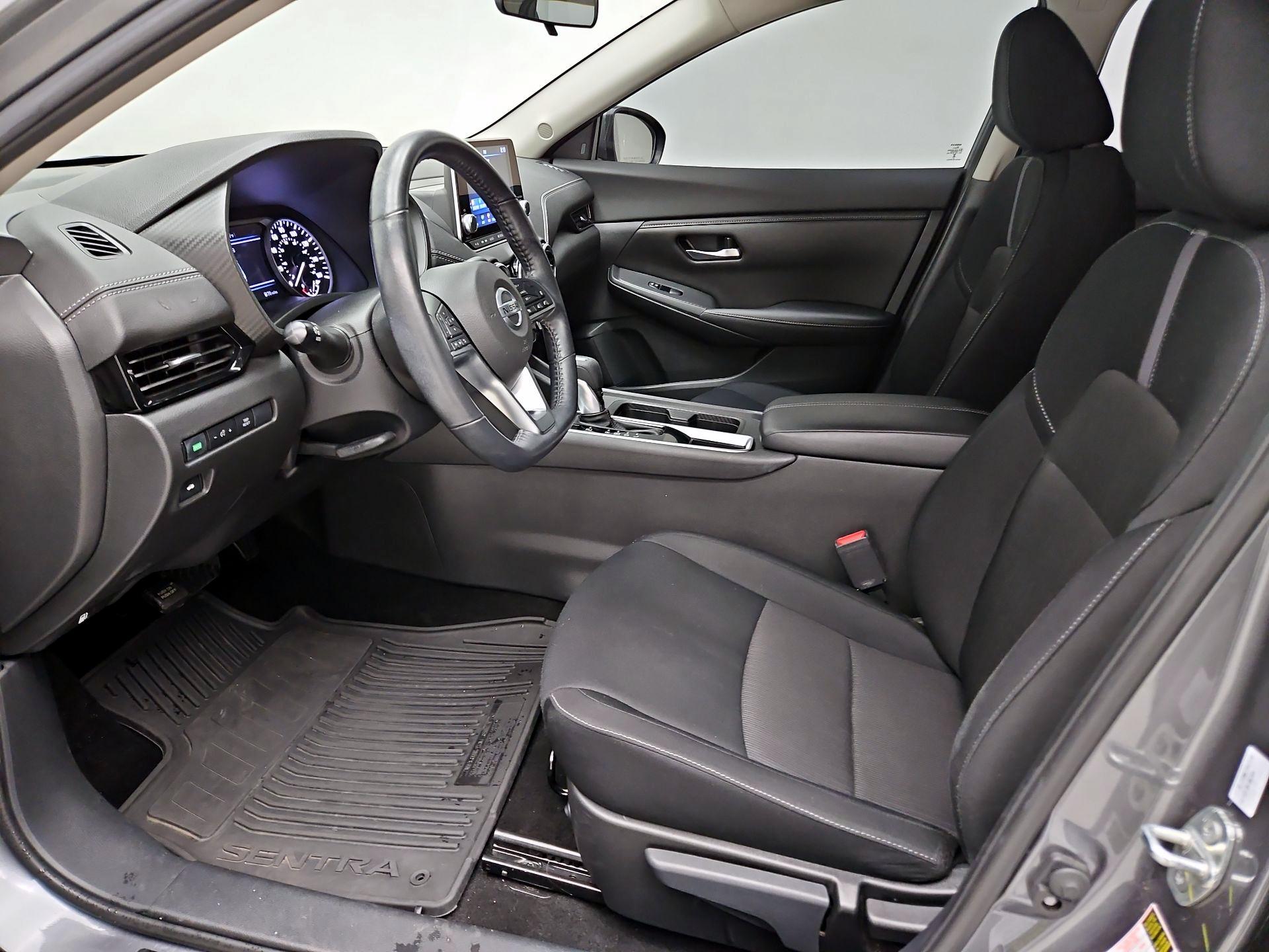 Thumbnail: 2022 Nissan Sentra - 11