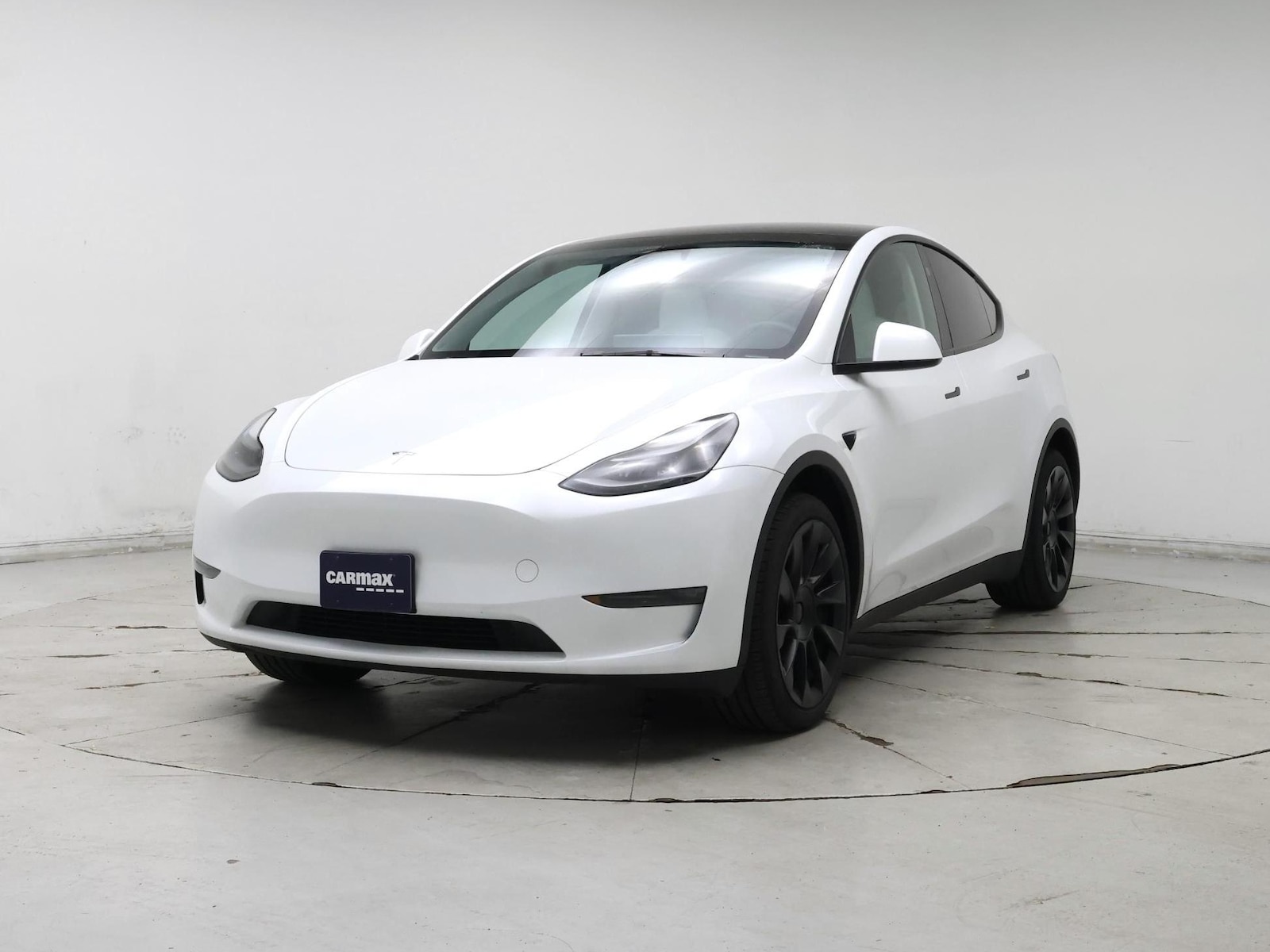 2024 Tesla Model Y Long Range - Photo 5