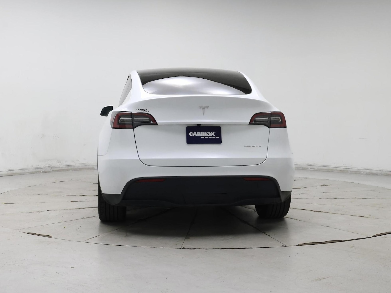 2024 Tesla Model Y Long Range - Photo 7