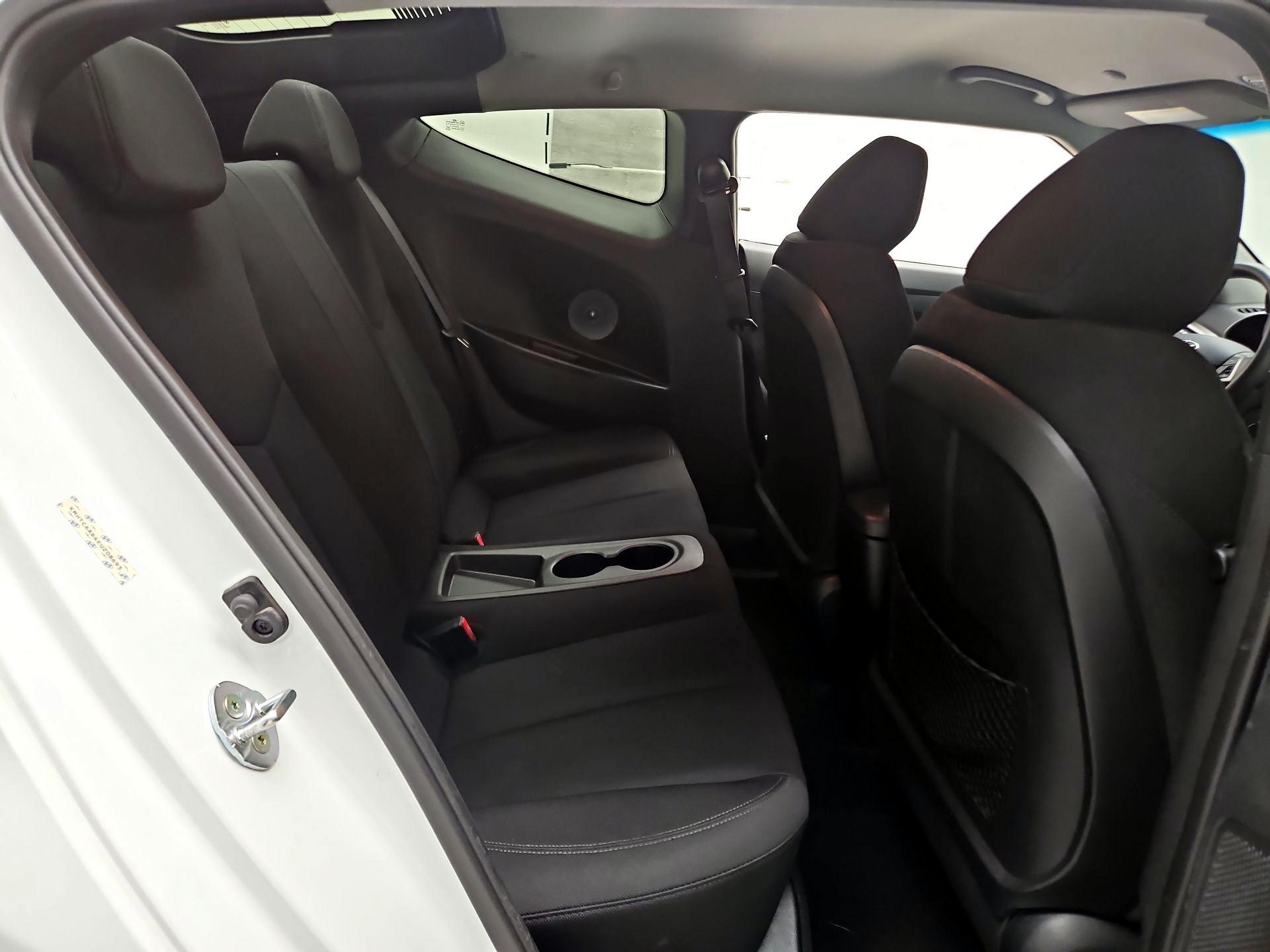 Thumbnail: 2014 Hyundai Veloster - 19