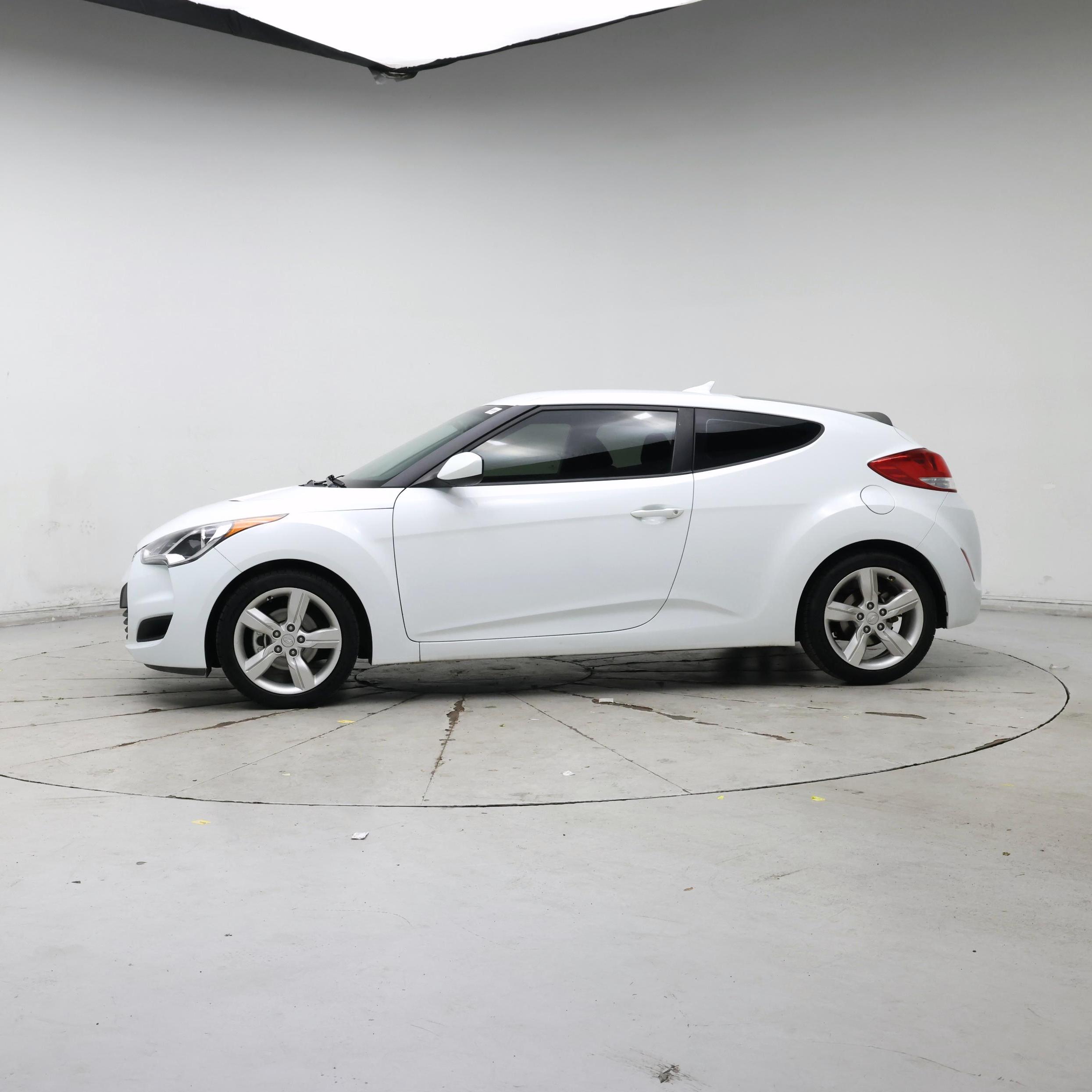 Thumbnail: 2014 Hyundai Veloster - 3