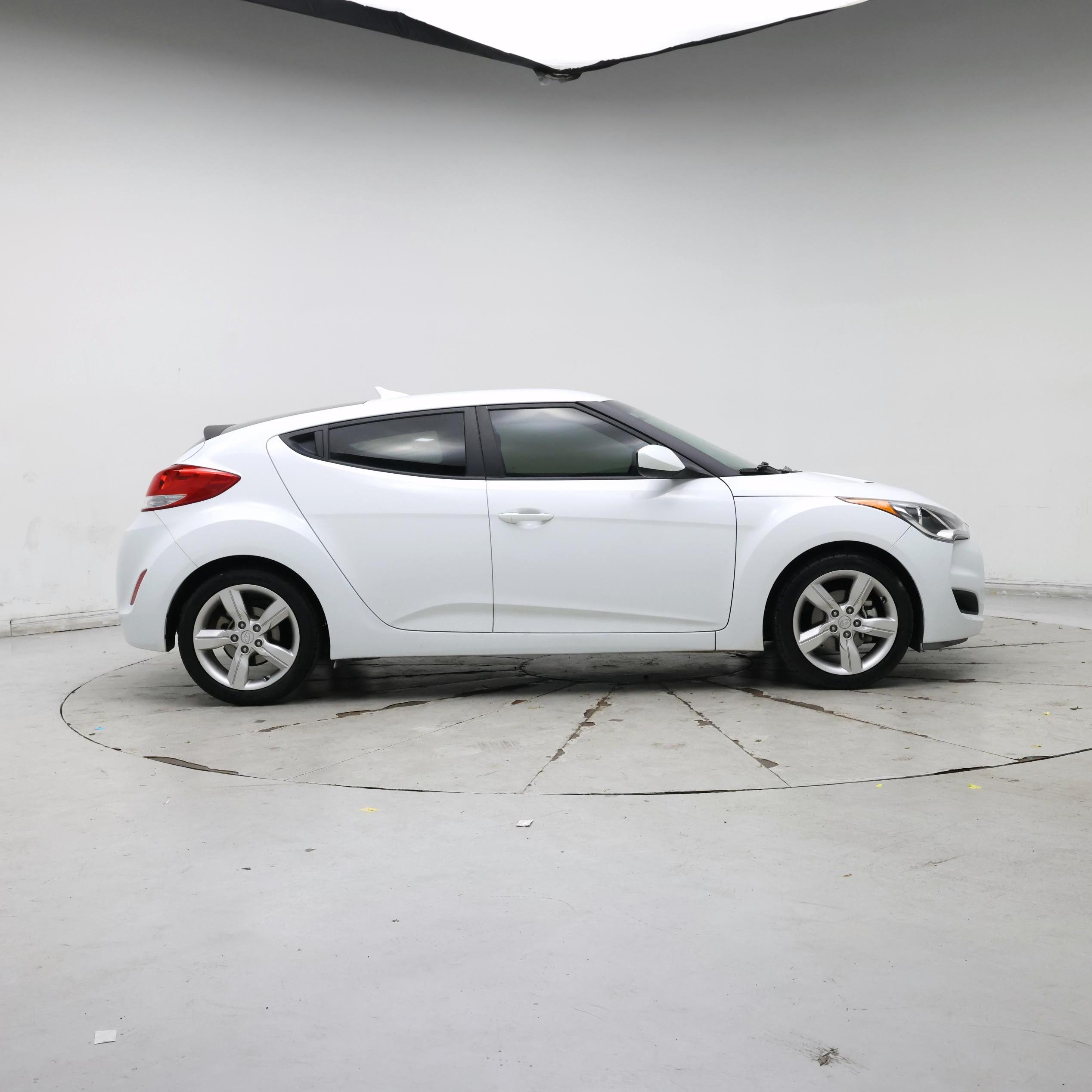 Thumbnail: 2014 Hyundai Veloster - 7