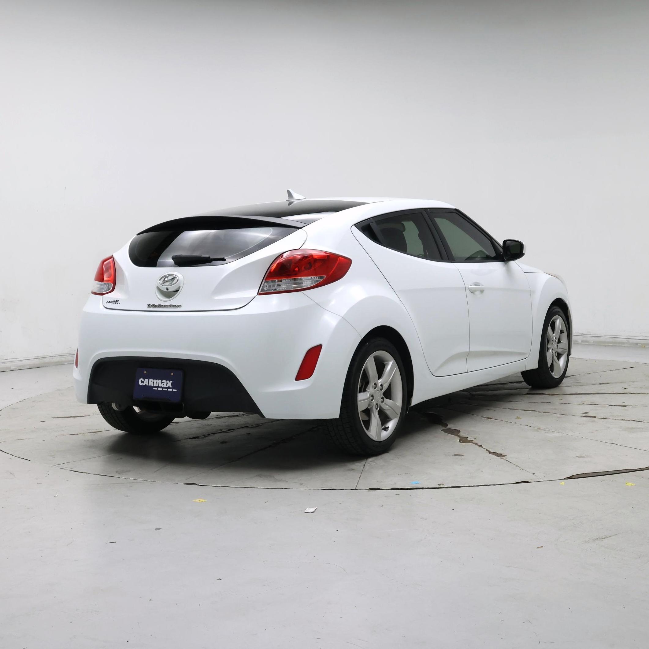 Thumbnail: 2014 Hyundai Veloster - 8