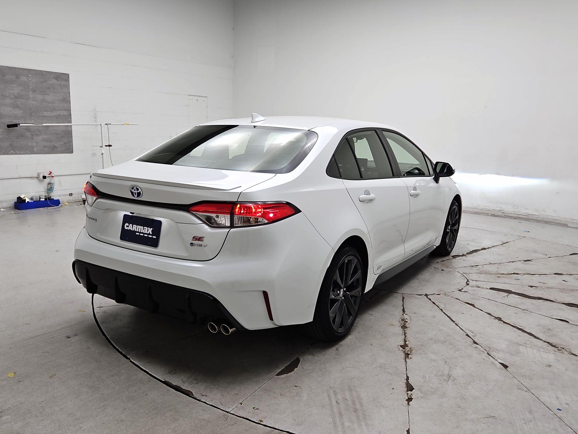 Thumbnail: 2025 Toyota Corolla - 5