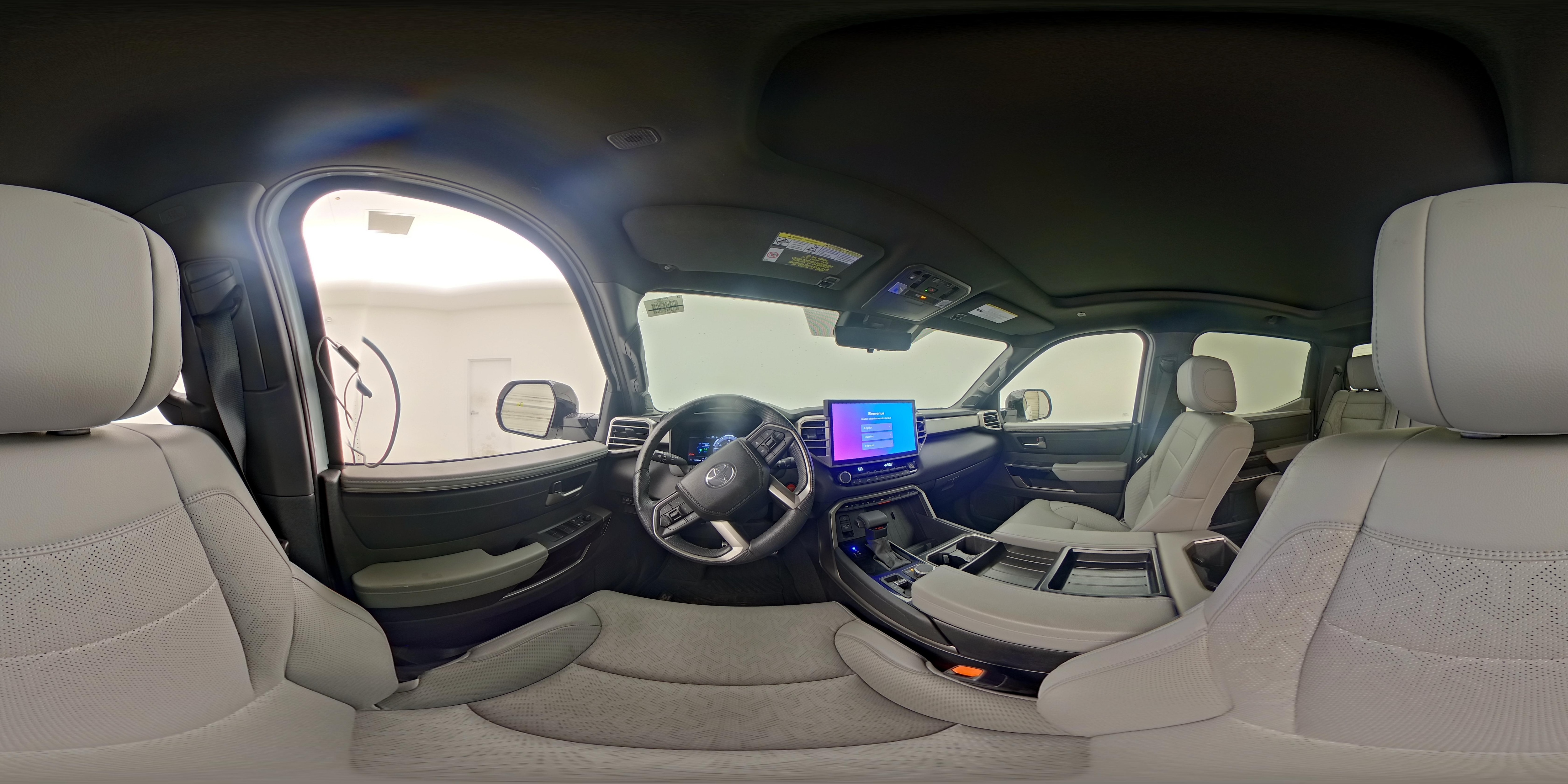 2025 Toyota Tundra Limited - Photo 27