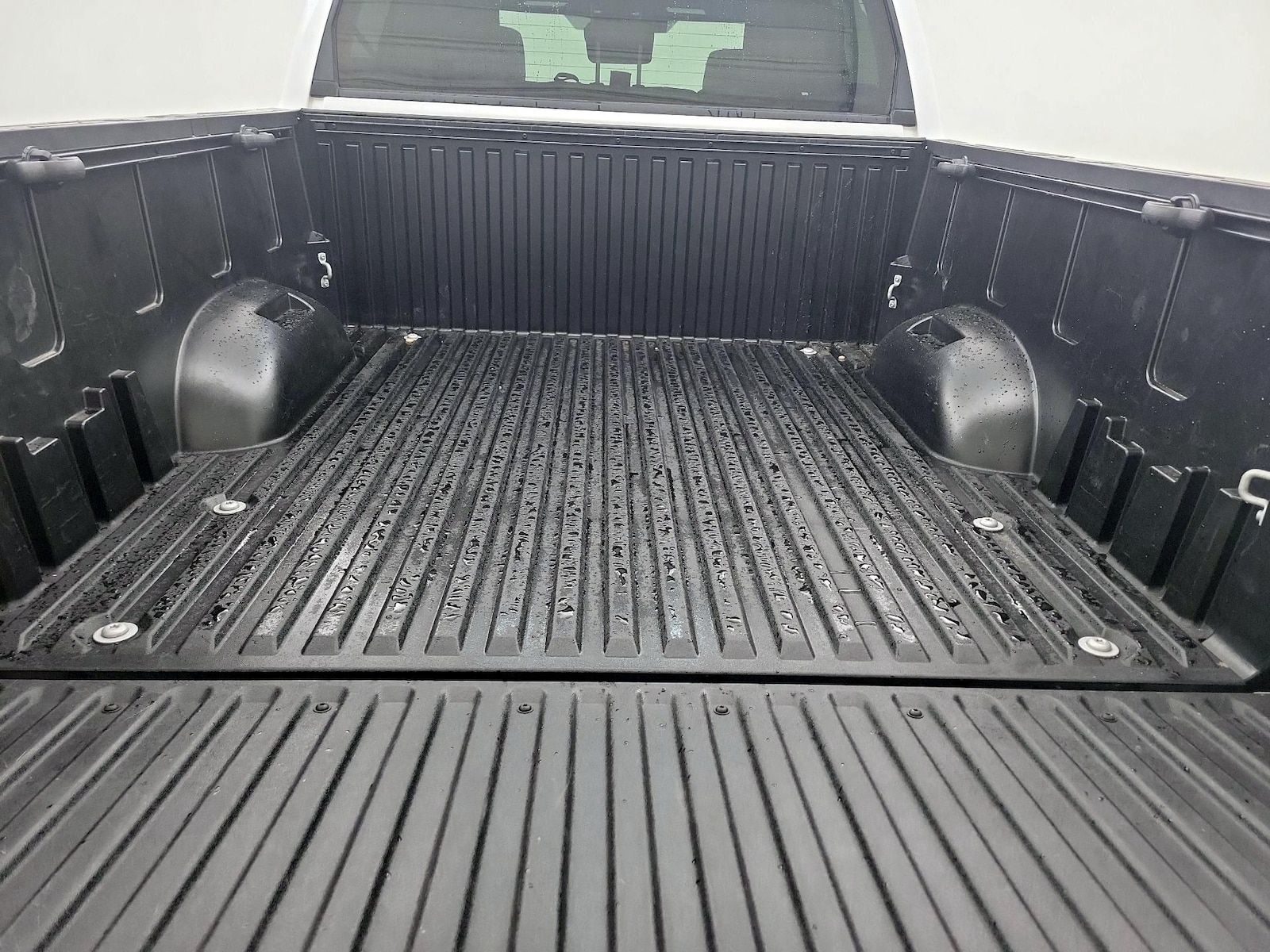 2025 Toyota Tundra Limited - Photo 22