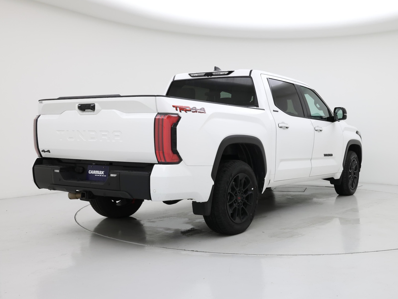 2025 Toyota Tundra Limited - Photo 9
