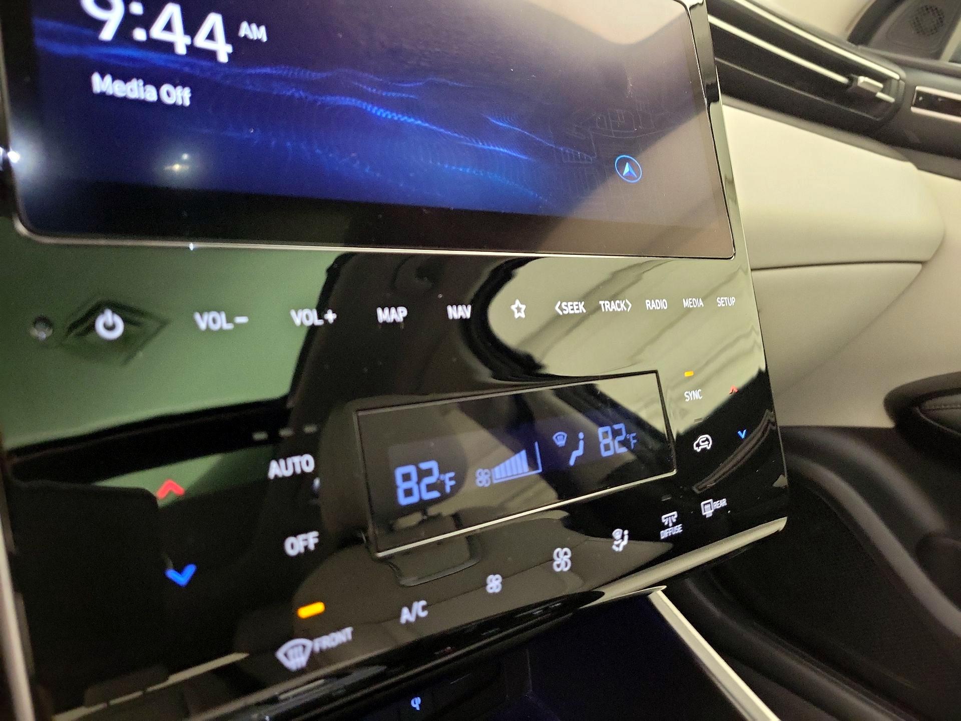 Thumbnail: 2023 Hyundai Tucson - 17